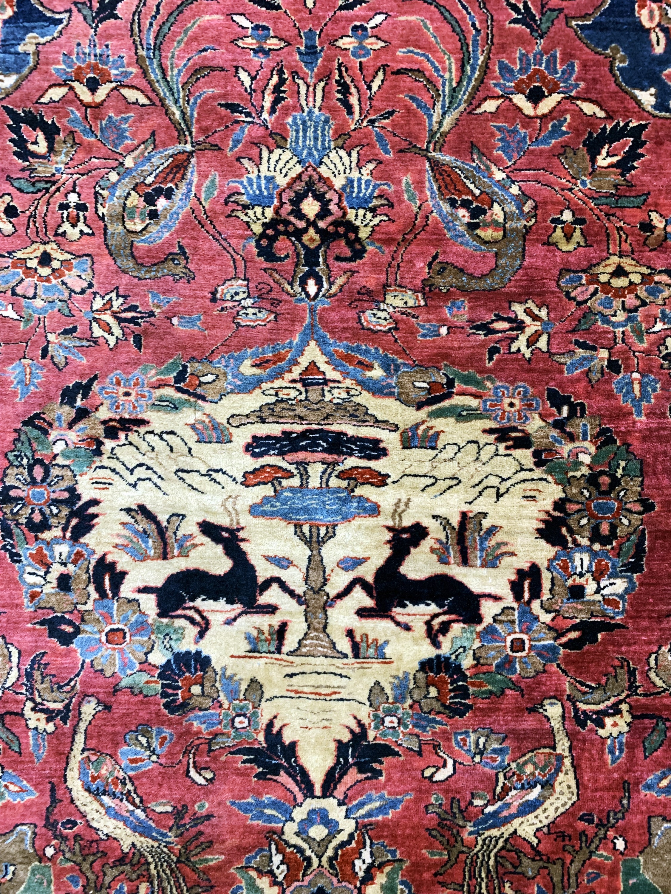Detail c: Sarogh"Farahan", Persien, Anfang 20.Jhd, Wolle auf Baumwolle, ca. 197 x 132 cm, EHZ: 2,(Fransen erneuert)