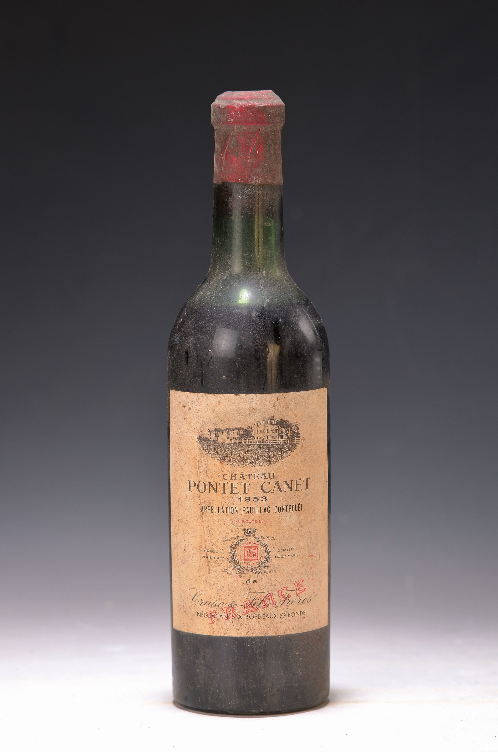 1/2 Flasche 1953 Chateau Pontet Canet, 0.375l, mid shoulder, orig. verkorkt und unverkostet