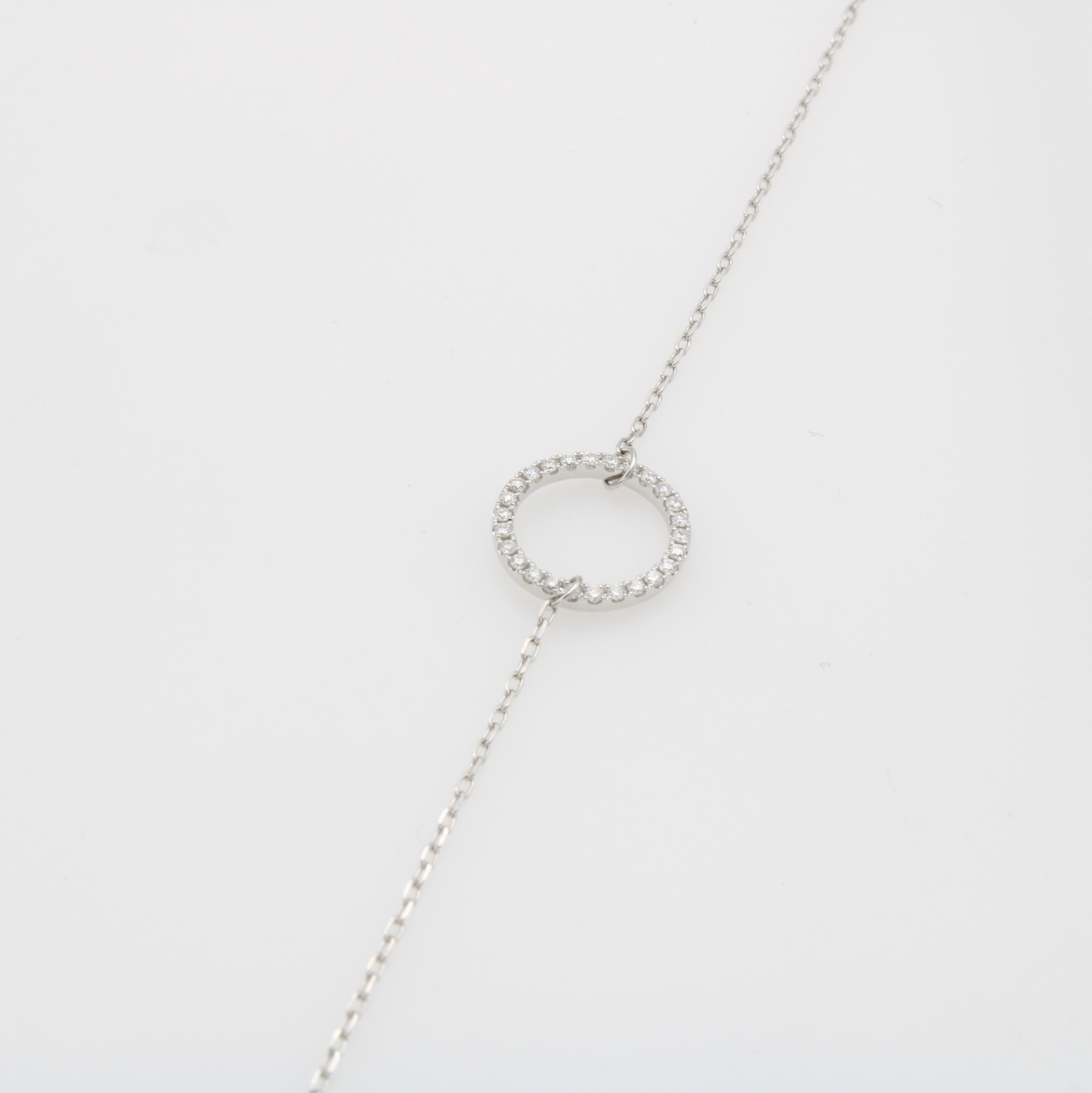 Image 26850414 - Armband mit Brillanten, WG 750/000, kreisf. Element bes. m. 26 Brill. zus. ca. 0.15 ct ...