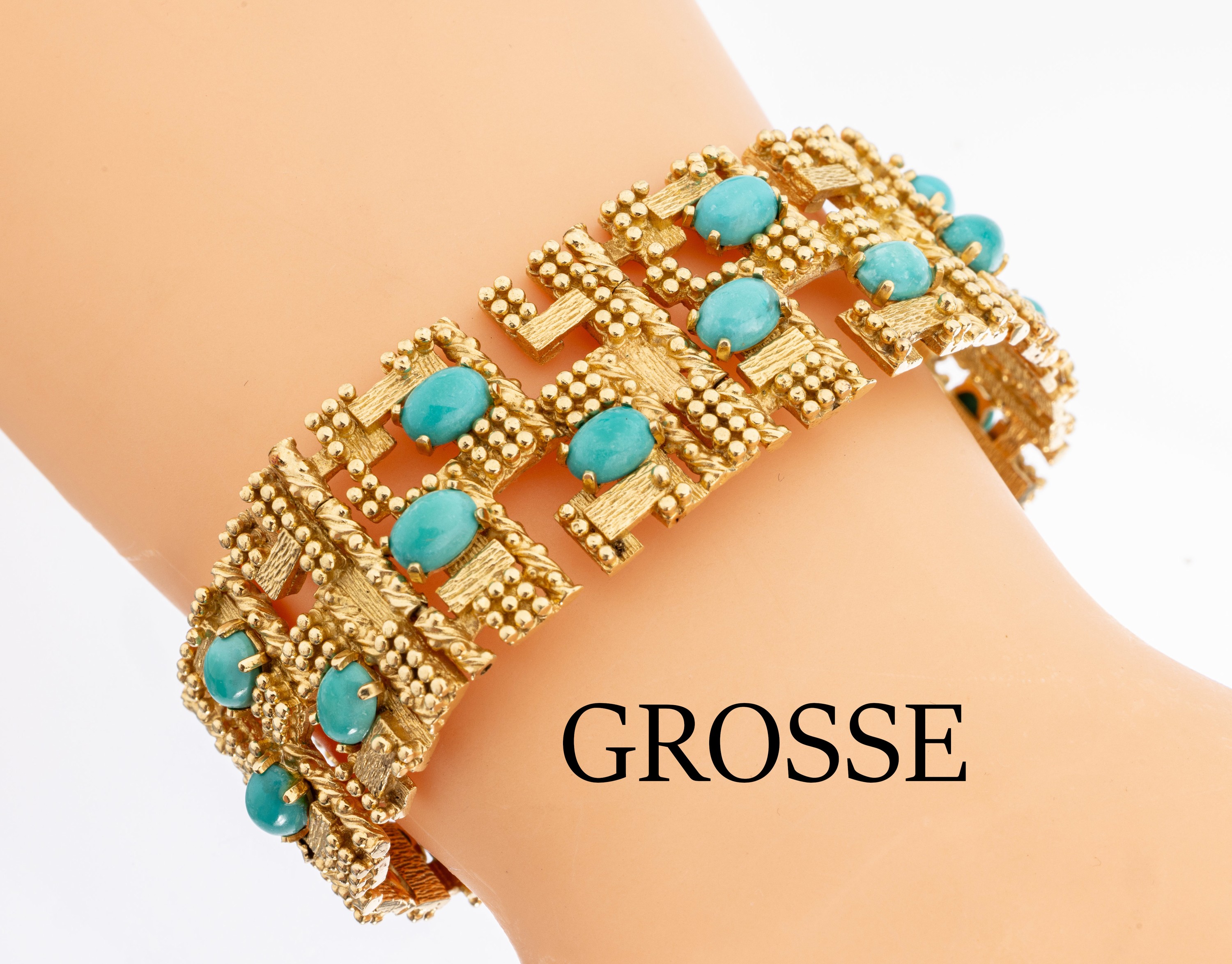 18 kt Gold GROSSE Türkis-Armband, GG 750/000, Deutschland 1967, schwere qualitätvolle Verarbeitung, Dekor mit Goldkugeln, ovale Türkis-Cabochons ...
