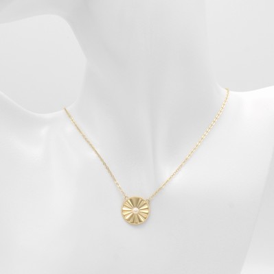 26850929a - Collier mit kleiner Zuchtperle, GG 585/000, rundes Mittelteil strukturiert, D. ca. 16 ...