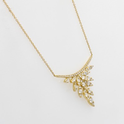 26851759a - Collier mit Brillanten, GG 750/000, Steg m. navetteförm. Abhängungen, 67 Brill. zus. ...