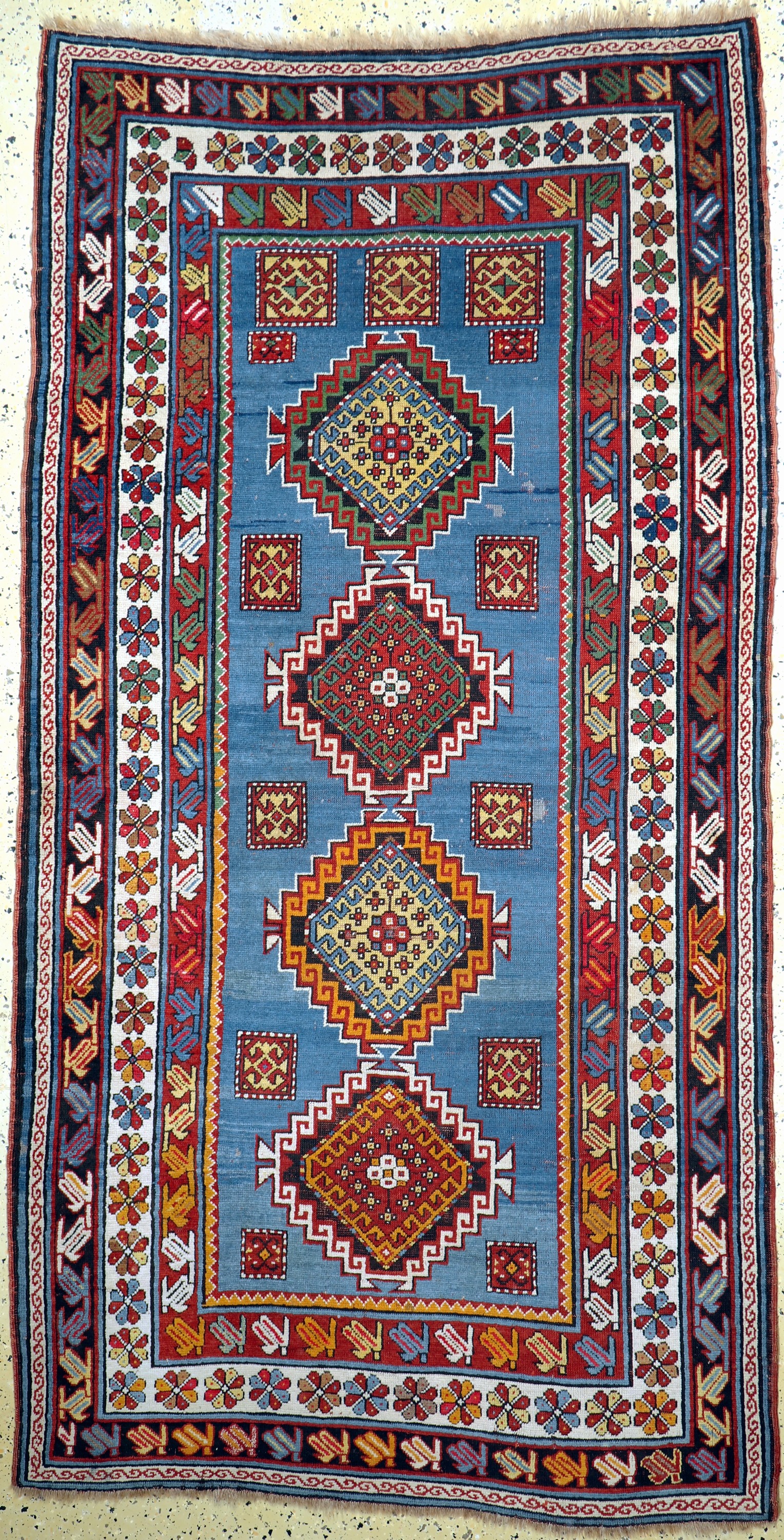 Kazak"Schulaver"antik, Kaukasus, um 1900, Wolle auf Wolle, ca. 244 x 130 cm, EHZ: 3, (alte restaurierungen)
