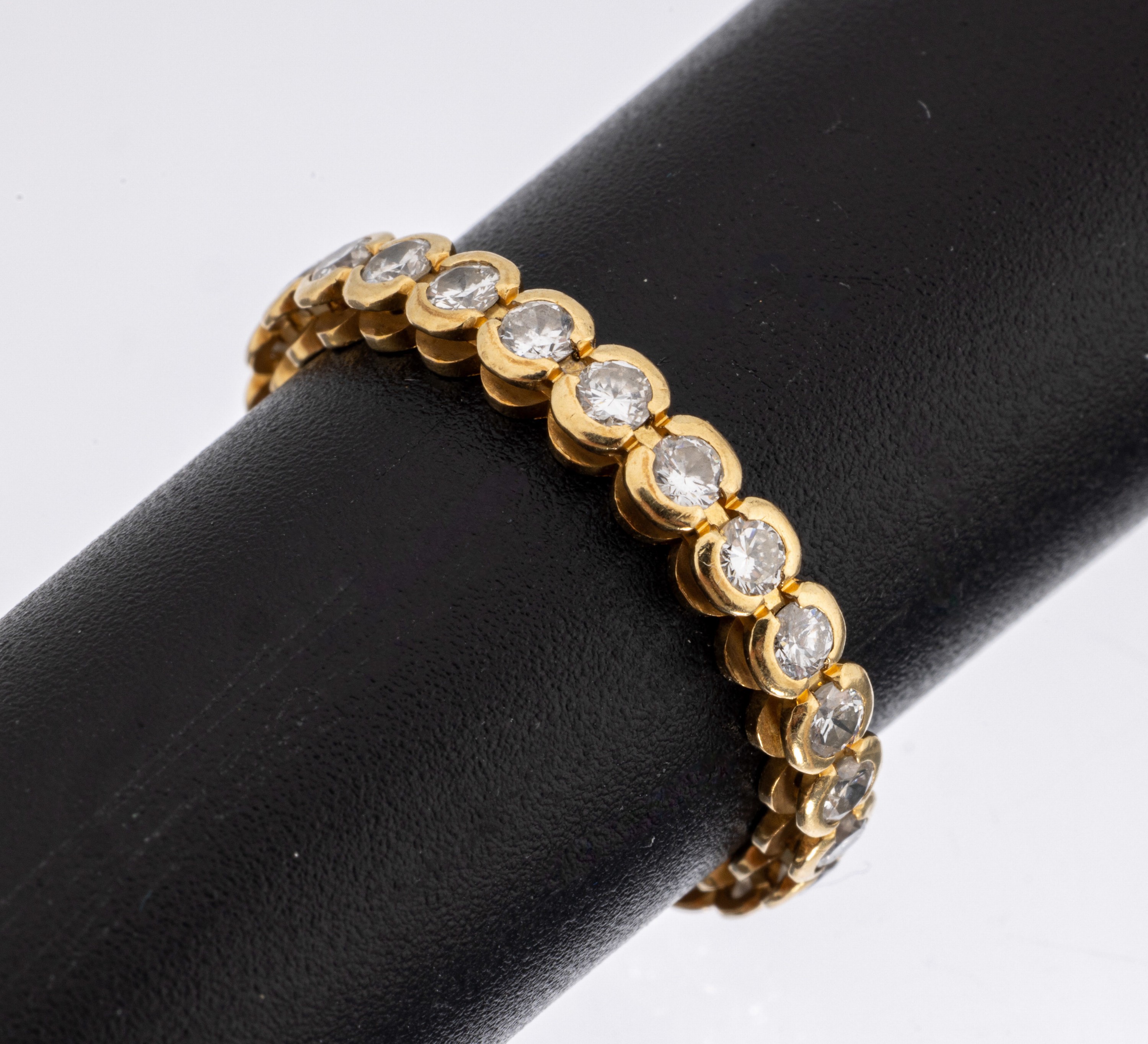 18 kt Gold Brillant-Memoryring, GG 750/000, Brillanten zus. ca. 0.96 ct Weiß/si-p 1, RW 55, total ca. 2.3 g