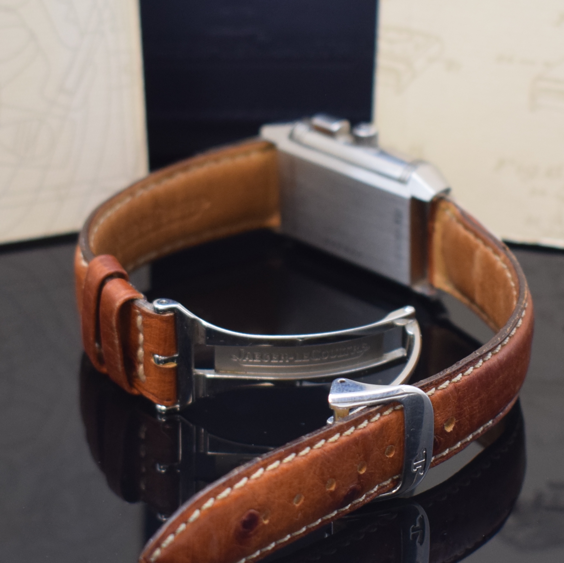 Detail b: Jaeger-LeCoultre Reverso Memory Referenz 255.8.82 in Stahl, Schweiz um 2000, Handaufzug, um 180 Grad drehb. Wendegeh., orig. Lederband m. Faltschl., ...