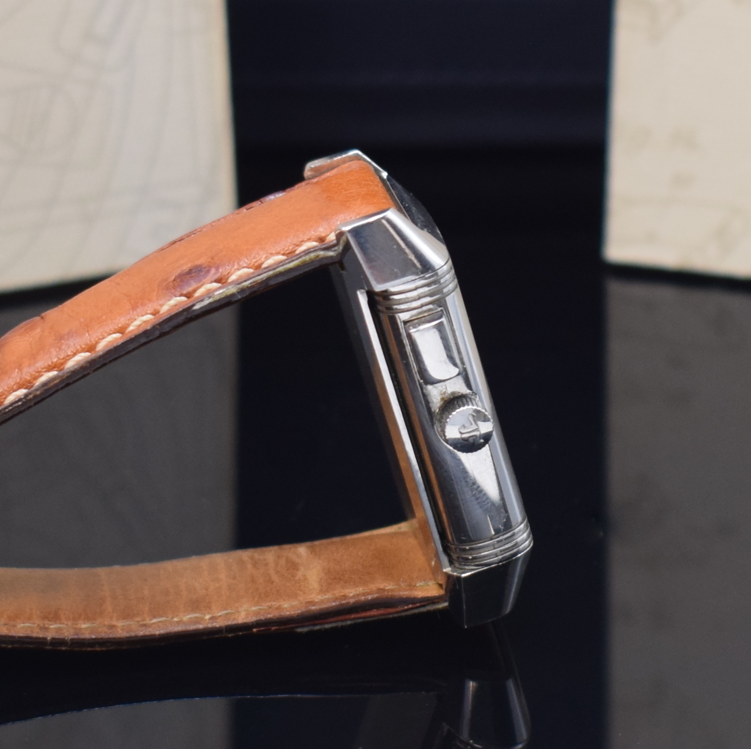 Detail c: Jaeger-LeCoultre Reverso Memory Referenz 255.8.82 in Stahl, Schweiz um 2000, Handaufzug, um 180 Grad drehb. Wendegeh., orig. Lederband m. Faltschl., ...