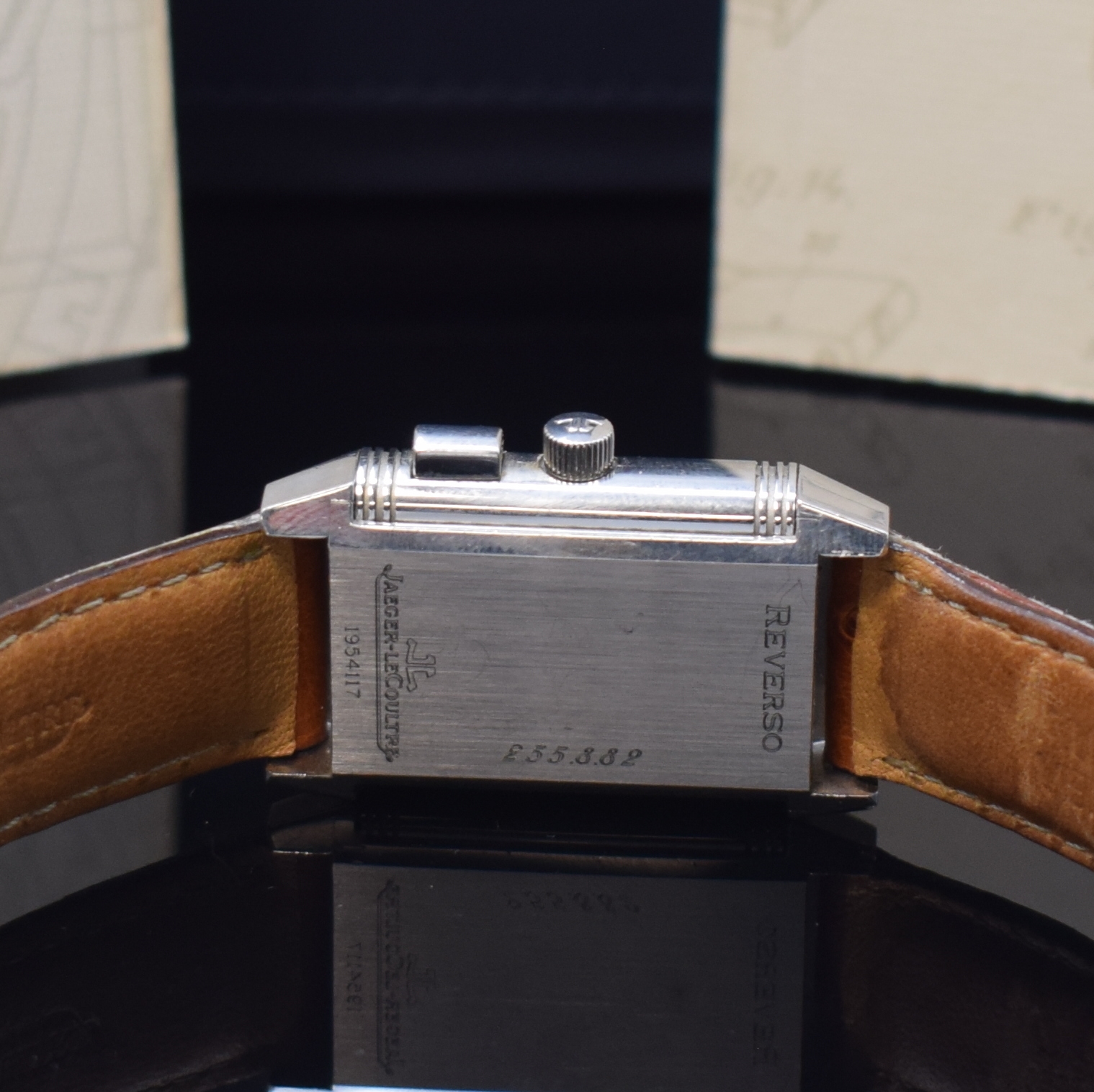 Detail d: Jaeger-LeCoultre Reverso Memory Referenz 255.8.82 in Stahl, Schweiz um 2000, Handaufzug, um 180 Grad drehb. Wendegeh., orig. Lederband m. Faltschl., ...