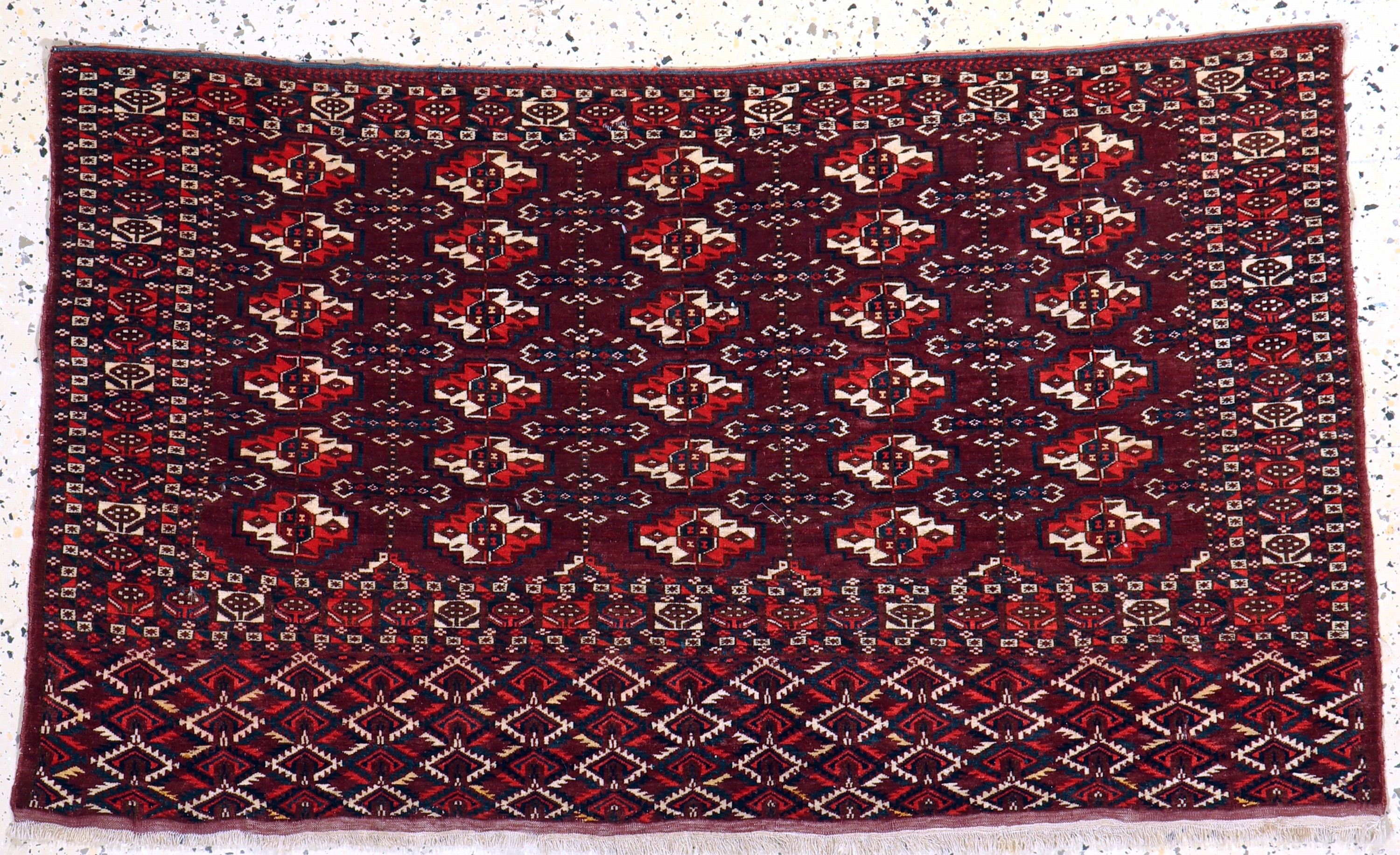 Tekke Tschowal antik, Turkmenistan, 19.Jhd,Wolle auf Wolle, ca. 120 x 70 cm, EHZ: 2,aus Sammlungsauflösung