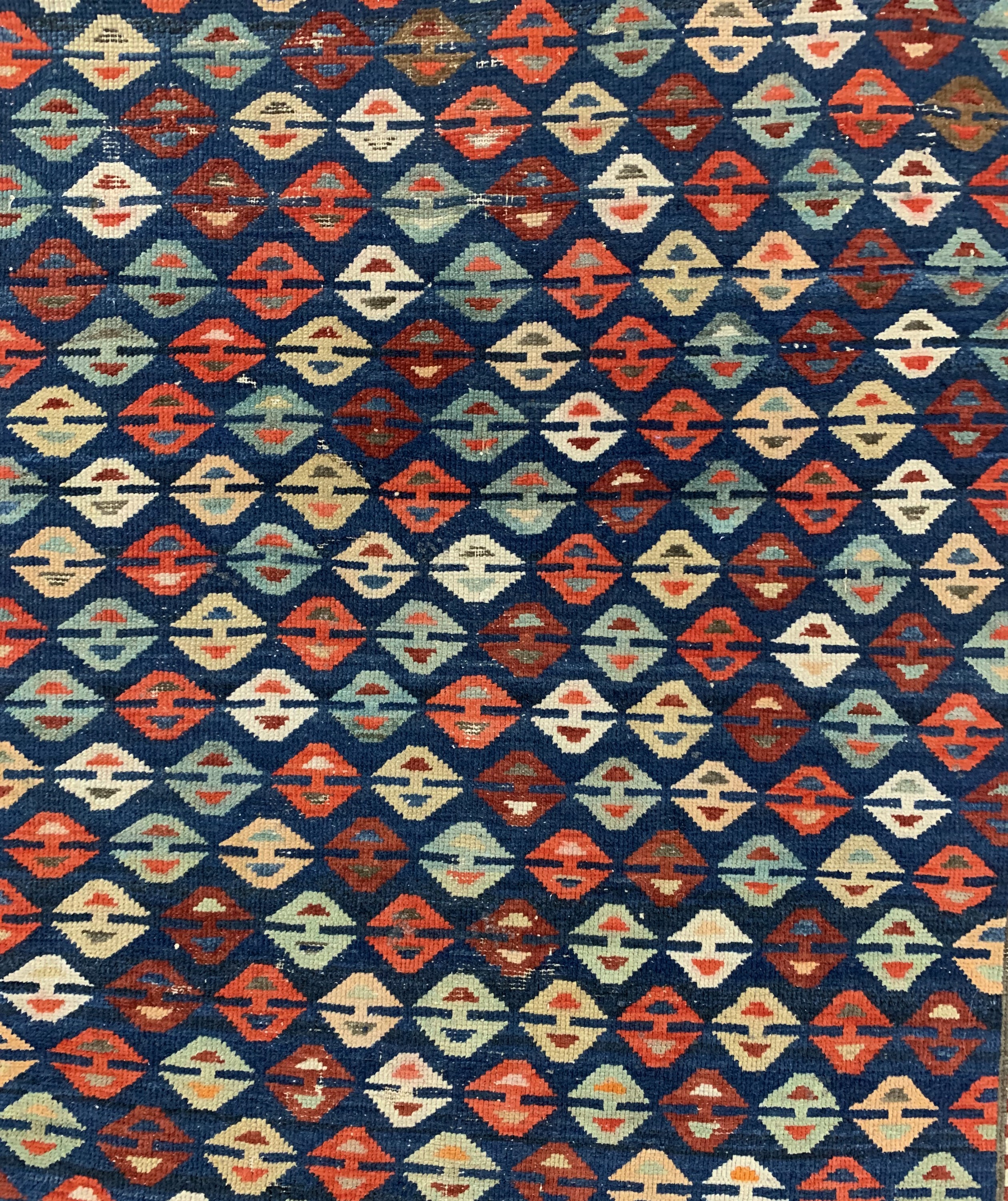 Detail c: Schirwan Kazak antik, Kaukasus, um 1900, Wolle auf Wolle, ca. 170 x 100 cm, EHZ: 2-3 ,aus Sammlungsauflösung