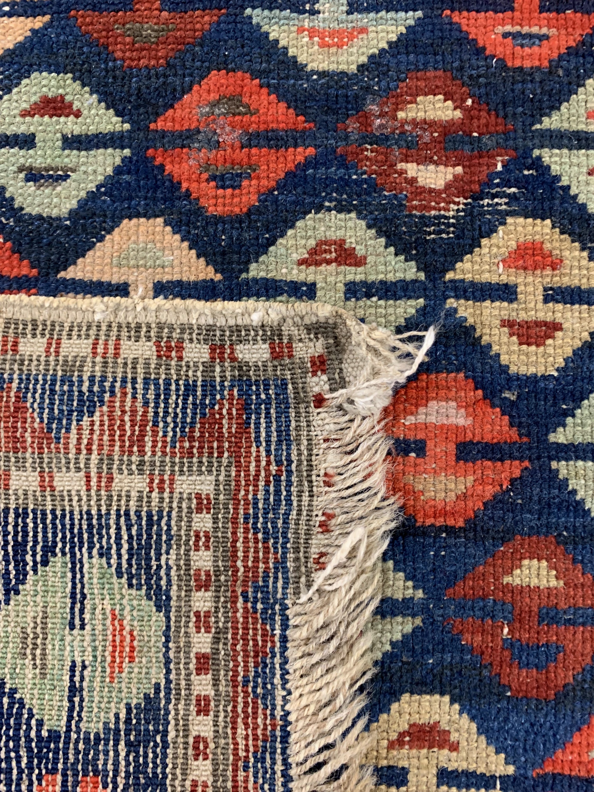 Detail d: Schirwan Kazak antik, Kaukasus, um 1900, Wolle auf Wolle, ca. 170 x 100 cm, EHZ: 2-3 ,aus Sammlungsauflösung