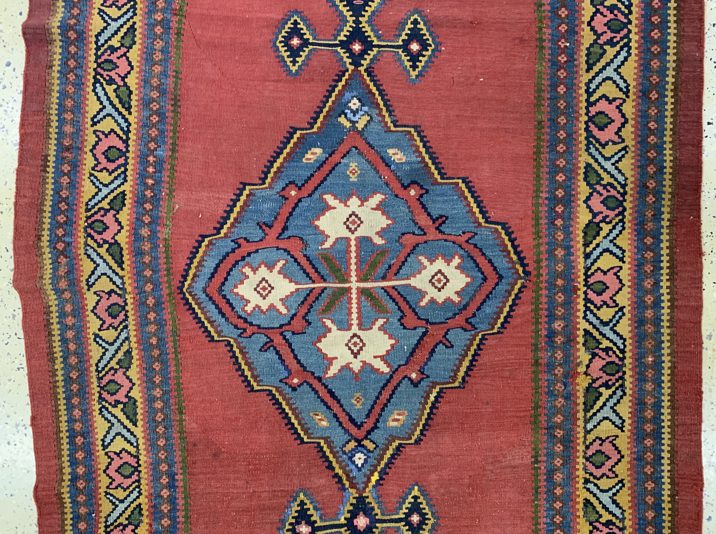 Detail b: Bidjar Kelim antik, Persien, um 1900, Wolleauf Wolle, ca. 400 x 135 cm, Reinigungsbedürftig, EHZ: 2, (kleine Restaurierungen),aus ...
