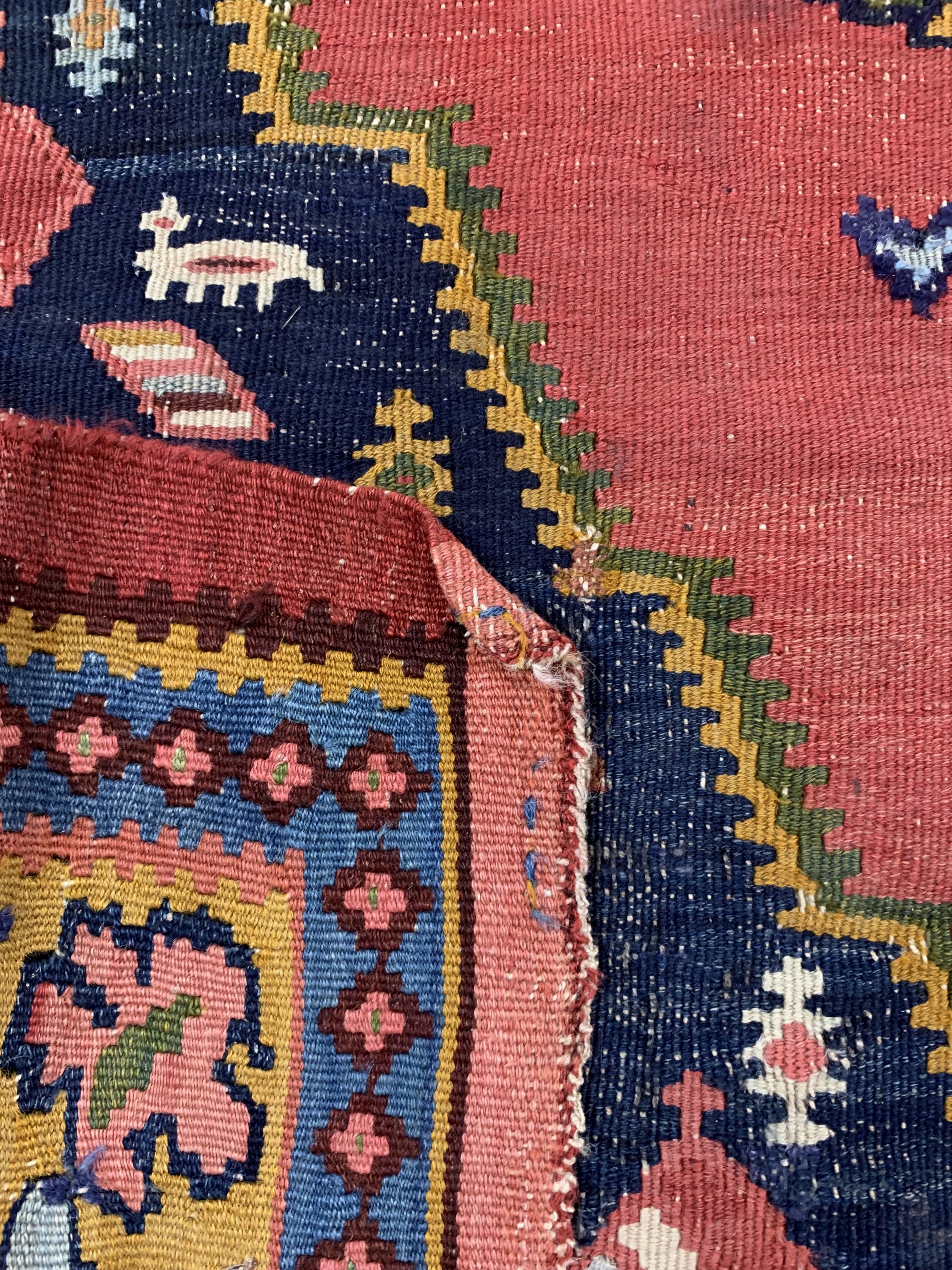 Detail e: Bidjar Kelim antik, Persien, um 1900, Wolleauf Wolle, ca. 400 x 135 cm, Reinigungsbedürftig, EHZ: 2, (kleine Restaurierungen),aus ...