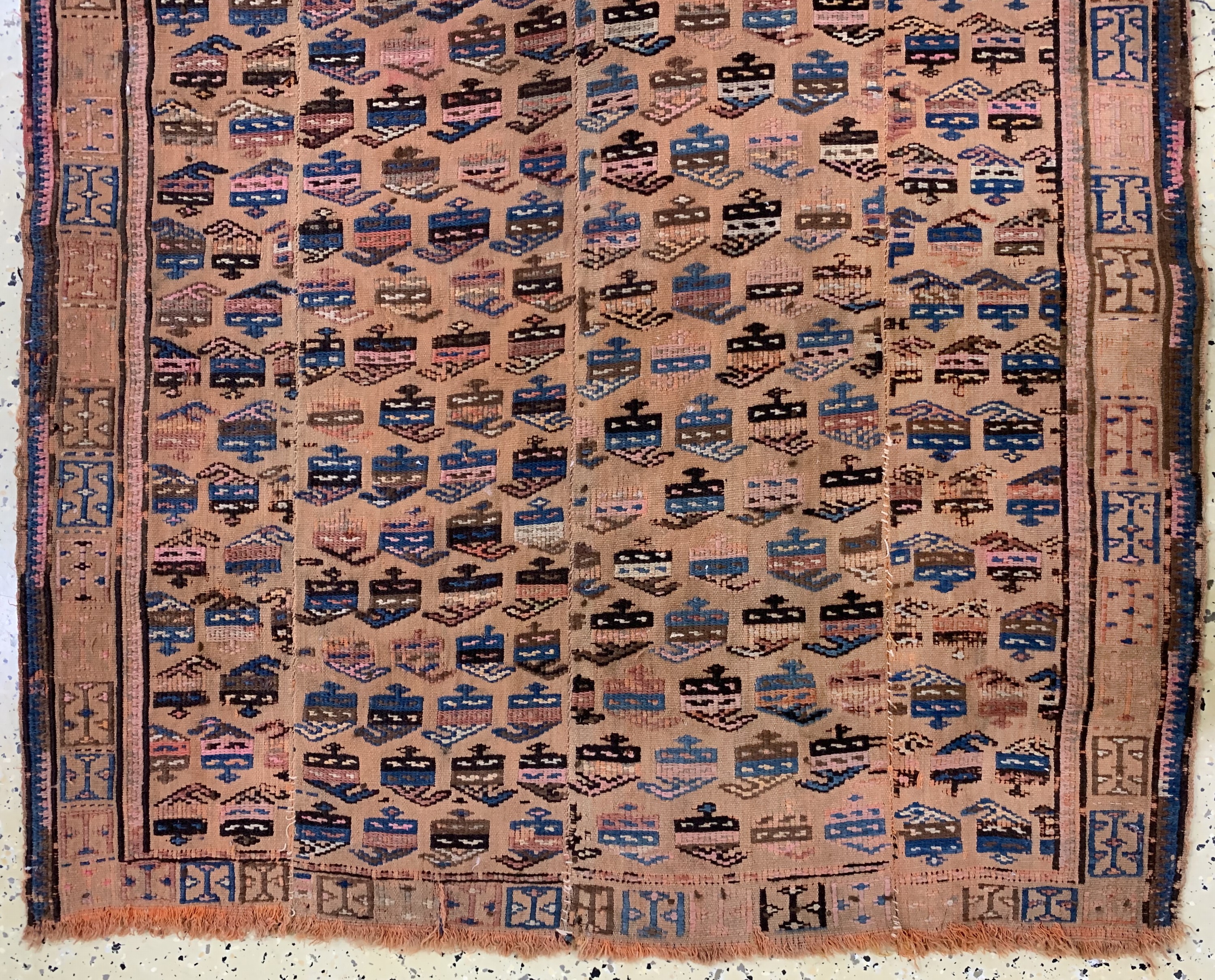 Detail c: Antiker"Verneh"(4 Bahnig), Persien, 19.Jhd,Wolle auf Wolle, ca. 250 x 105 cm, EHZ: 3,aus Sammlungsauflösung