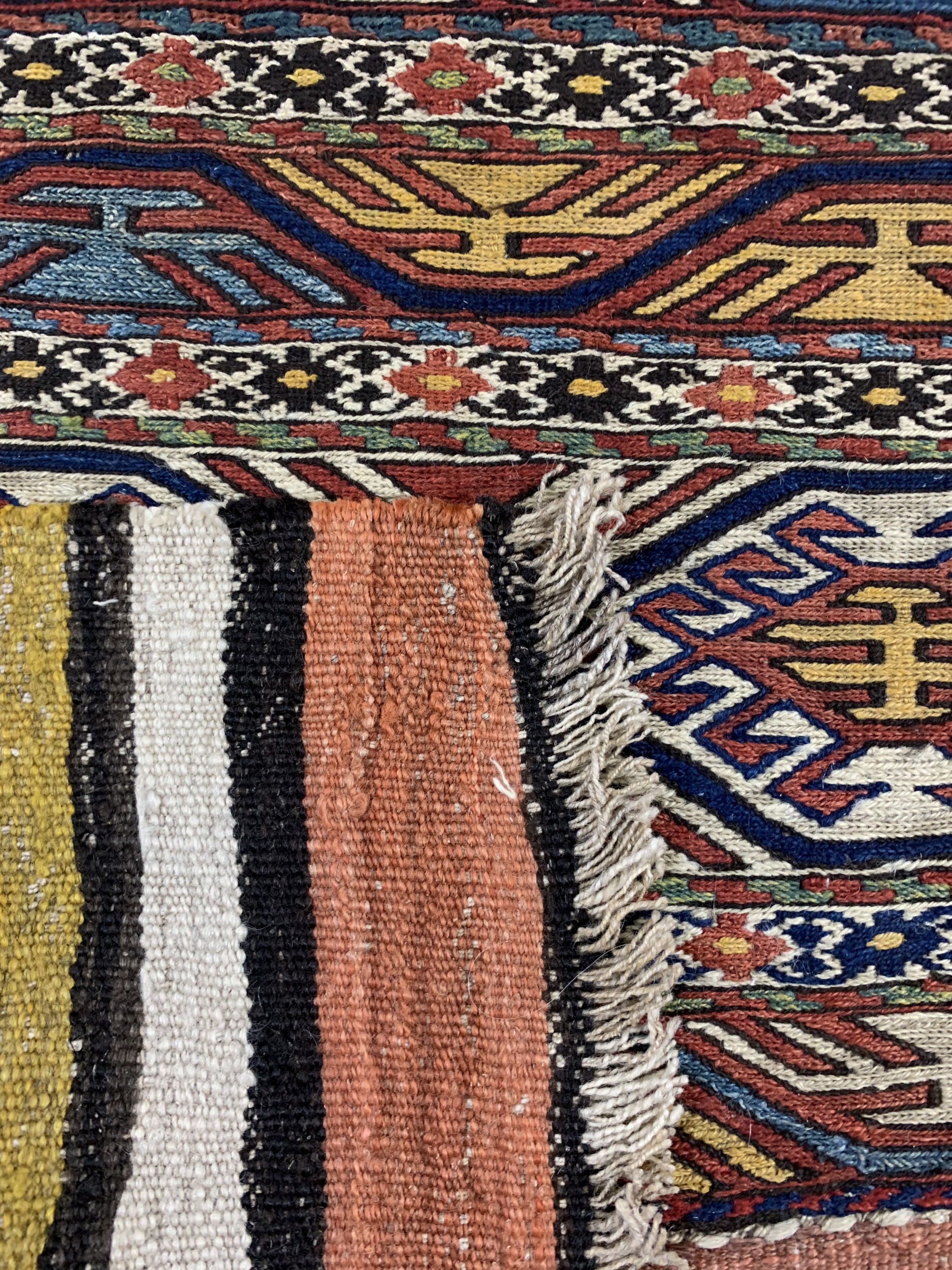 Detail c: 1 paar Mafraschteile, Schahsawan, Persien, um 1900, Wolle auf Wolle, ca. 170 x 100 cm, EHZ: 2