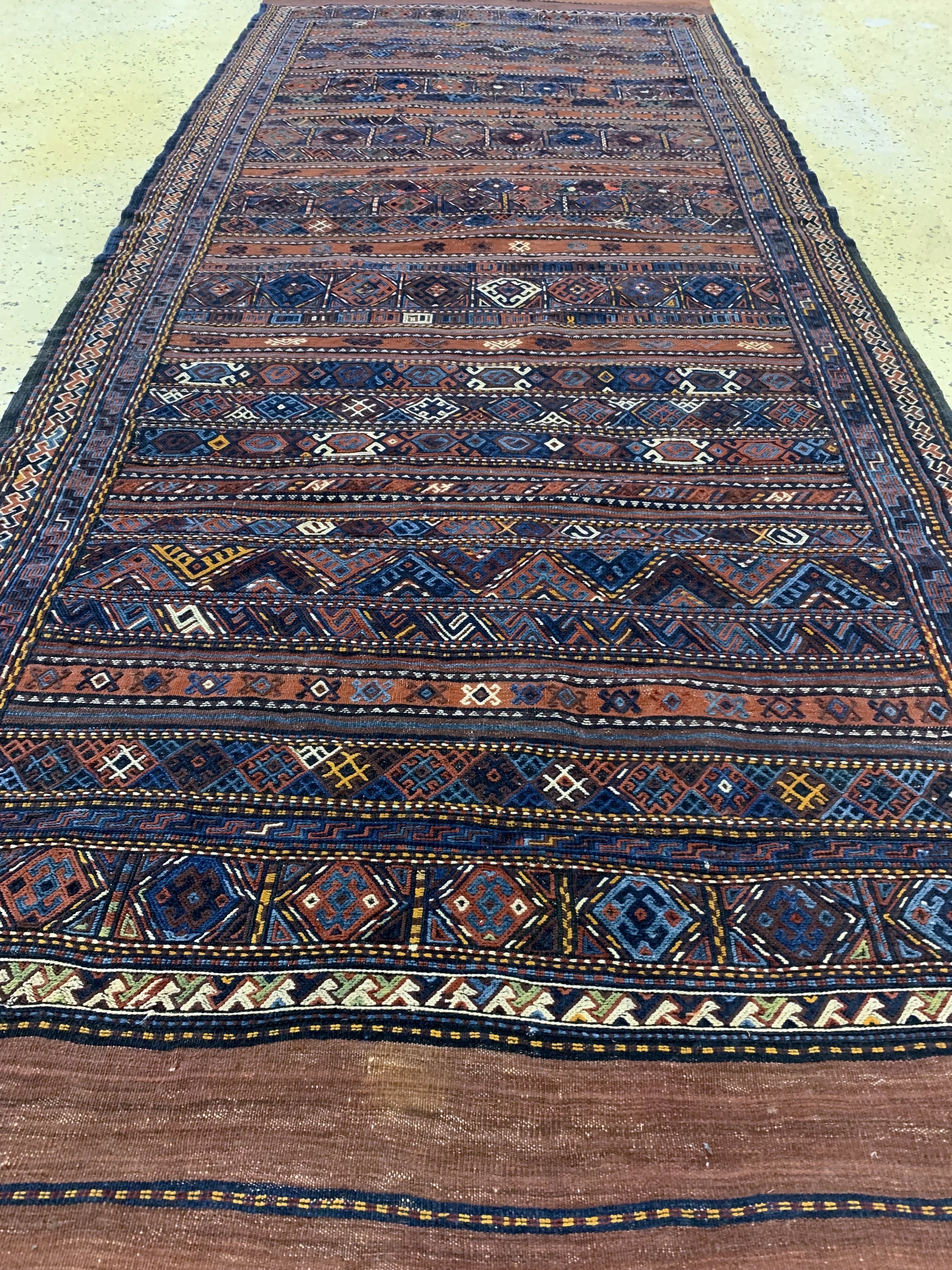 Detail e: Belutsch Sumakh antik, Persien, 19.Jhd, Wolle auf Wolle, ca. 320 x 120 cm, EHZ: 2