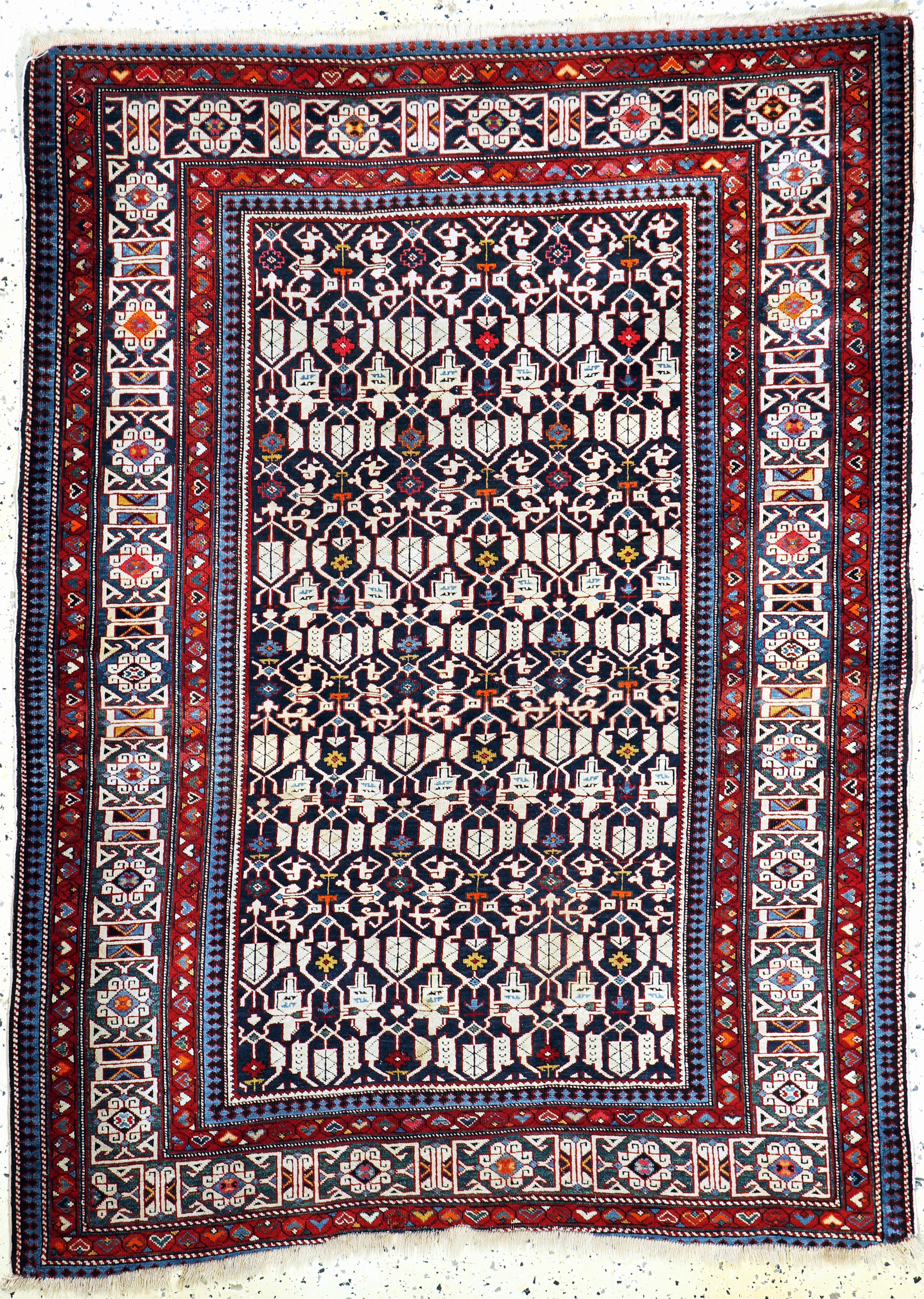"Blattgabel"Schirwan antik, Kaukasus, 19.Jhd, Wolle auf Wolle, ca. 175 x 130 cm, EHZ: 2-3, (restauriert),aus Sammlungsauflösung