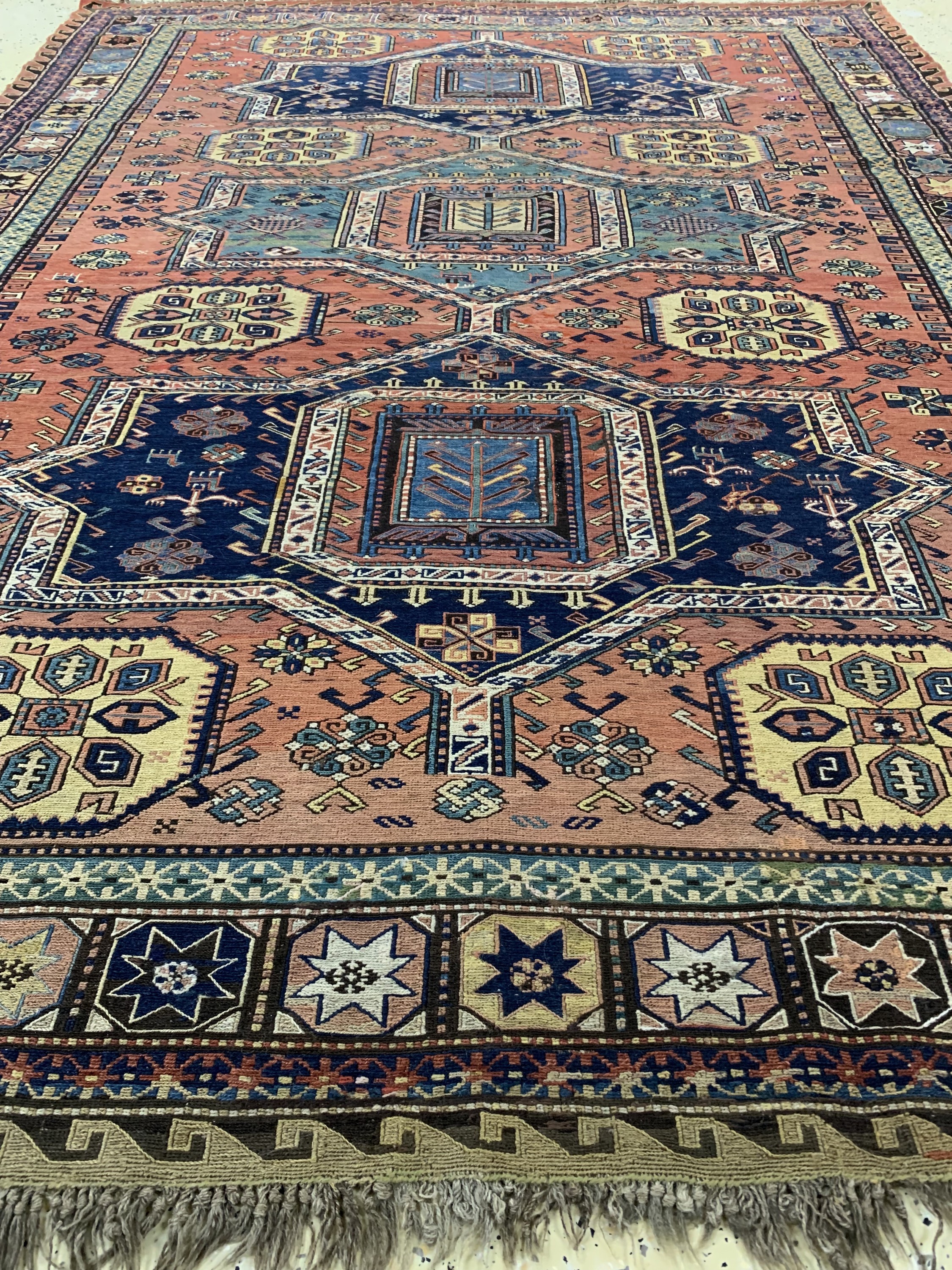 Detail f: Antiker Sumakh, Kaukasus, um 1900, Wolle auf Wolle, ca. 273 x 195 cm, EHZ: 2
