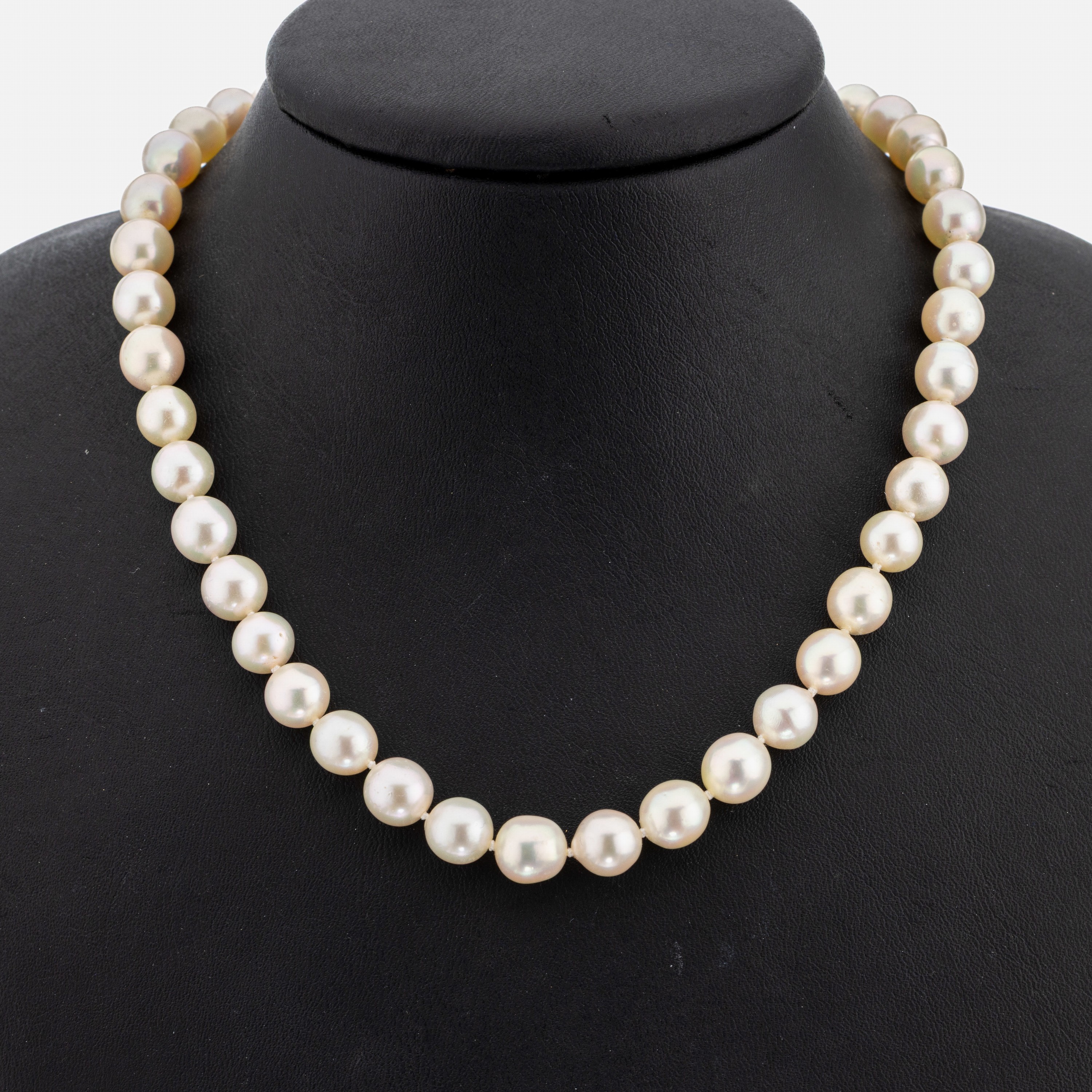 Zuchtperl-Collier, endlos, Akoyazuchtperlen, D. ca. 8.2-8.8 mm, schönes Lüster, L. ca. 84 cm