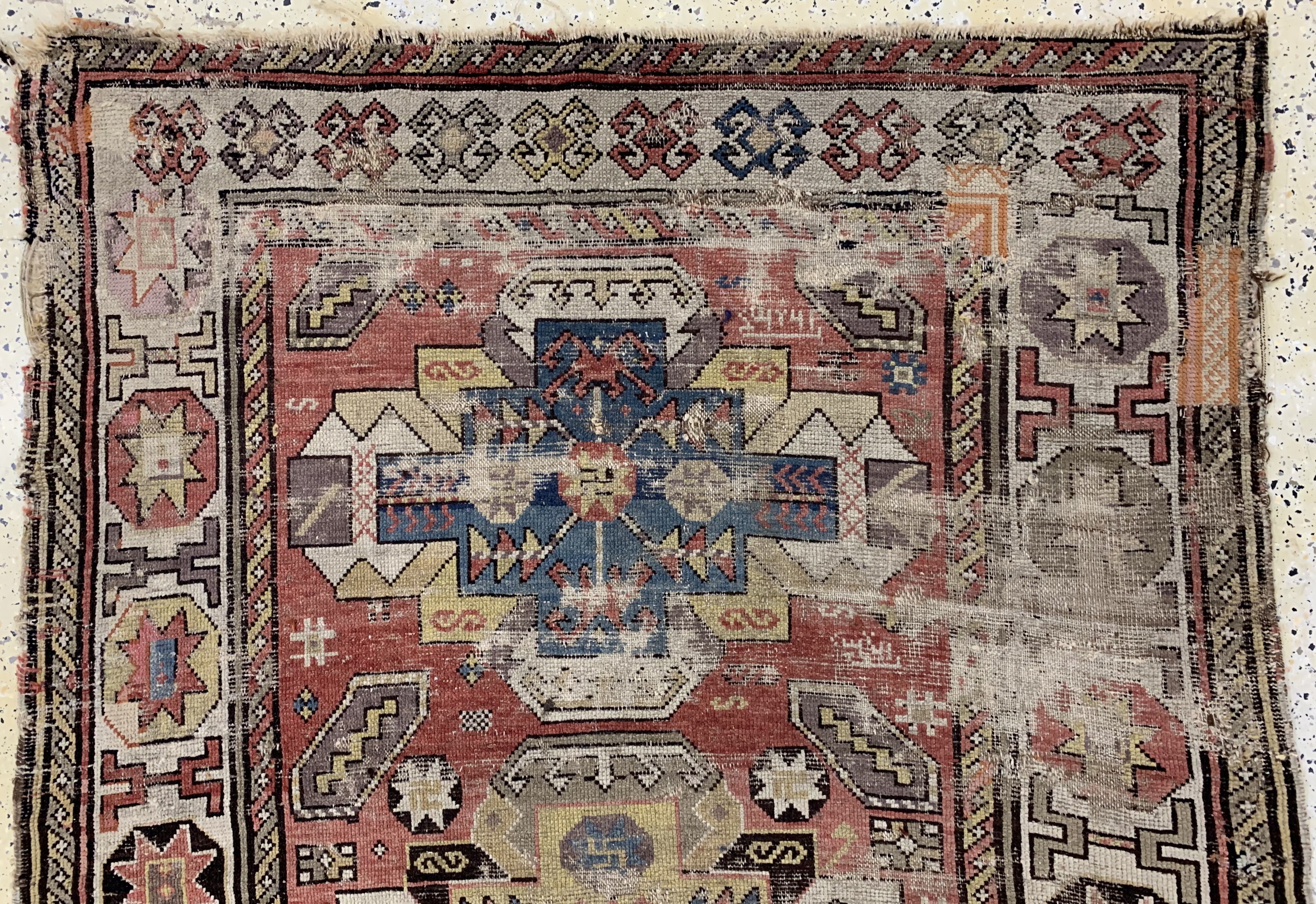 Detail a: Antiker Kazak, Kaukasus, 19.Jhd, Wolle auf Wolle, ca. 280 x 155 cm, EHZ: 4,aus Sammlungsauflösung