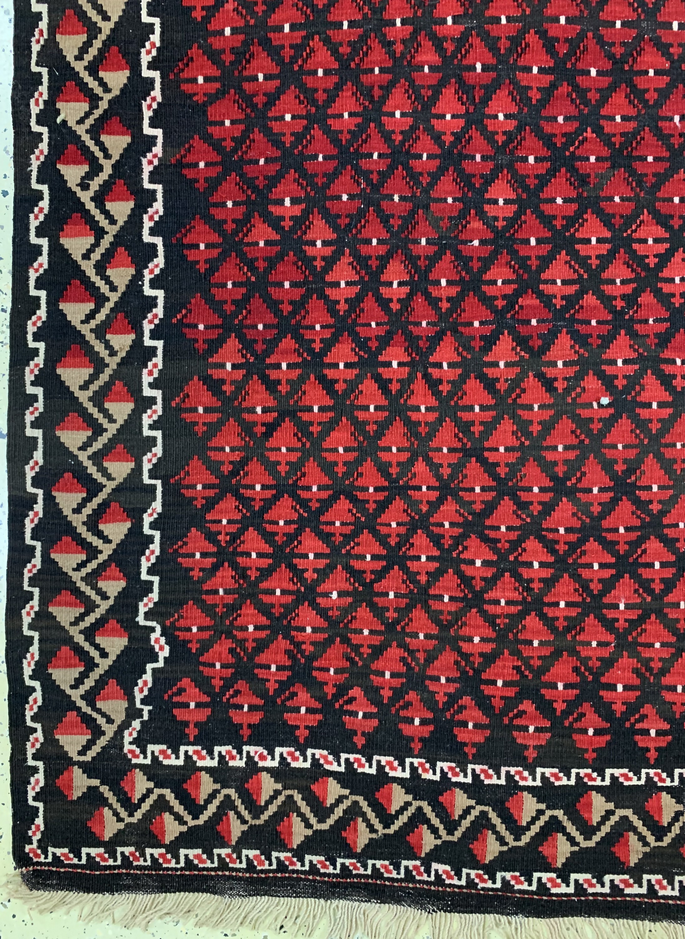 Detail b: Karabagh Kelim, Kaukasus, ca. datiert 1916 Jahre, Wolle auf Wolle, ca. 305 x 180 cm, EHZ:2,aus Sammlungsauflösung