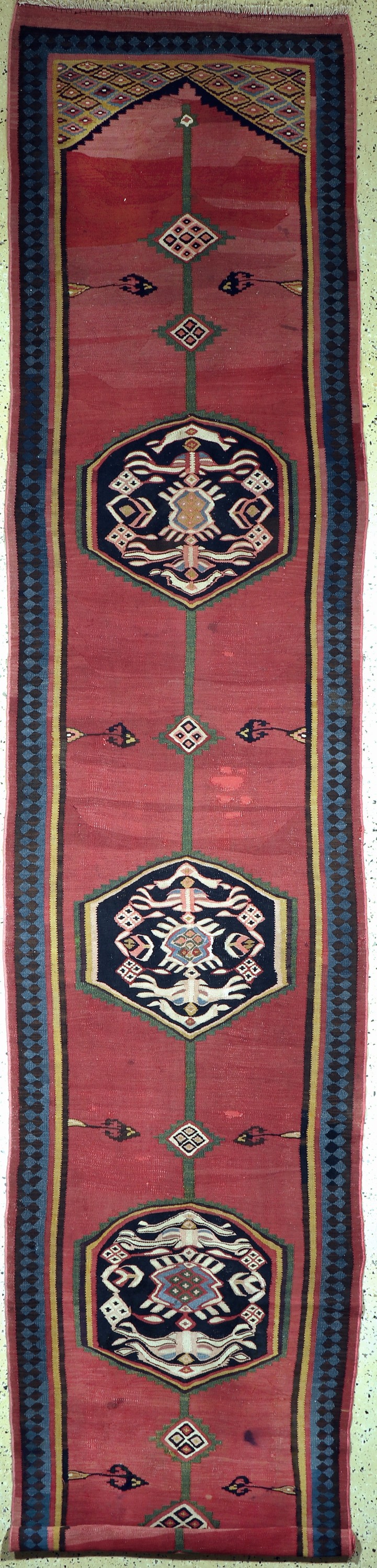 Bidjar Kelim antik, Persien, 19.Jhd, Wolle auf Baumwolle, ca. 475 x 96 cm, restauriert, EHZ: 3, (fleckig),aus Sammlungsauflösung