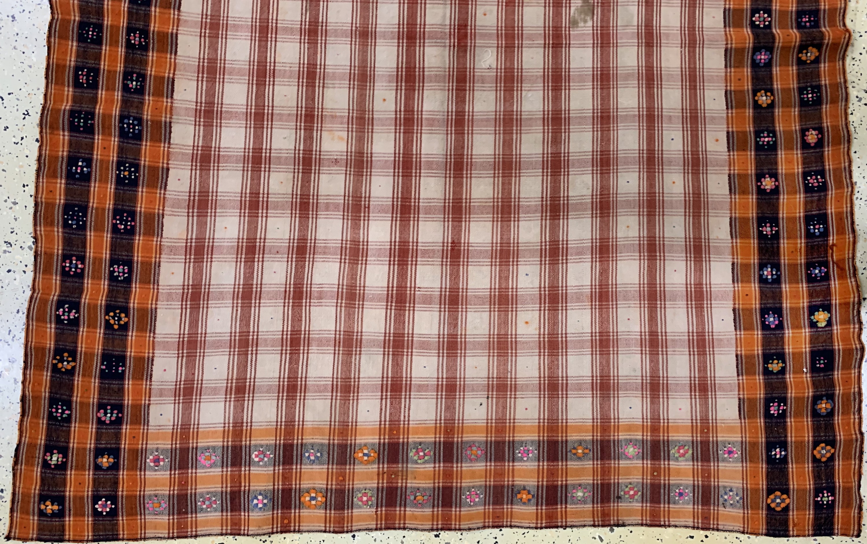 Detail b: Djajim fein antik, Persien, um 1900, Wolle auf Wolle, ca. 194 x 160 cm, kleine Restaurierungen, EHZ: 2(fleckig),aus Sammlungsauflösung