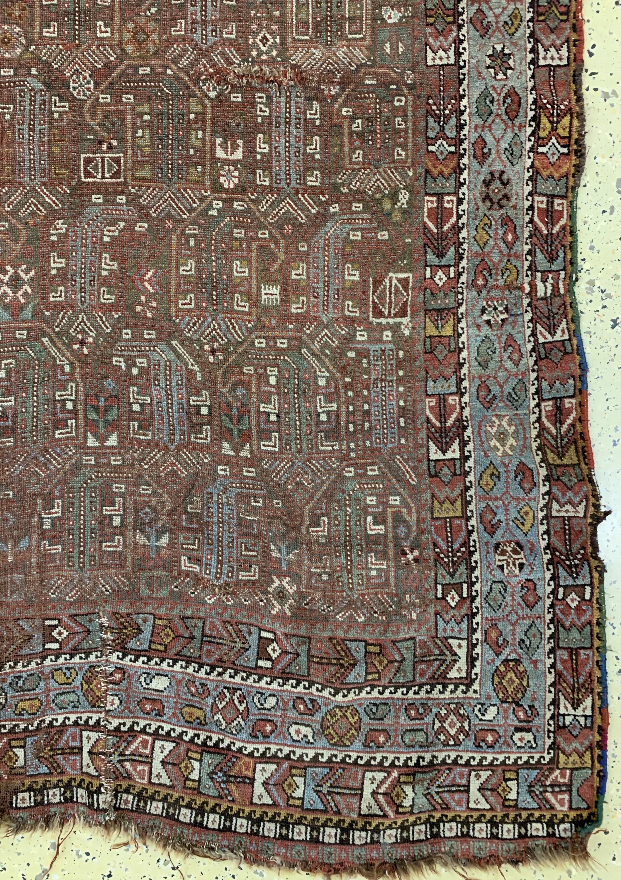 Detail a: Früher Ghaschgai, Persien, Anfang 19.Jhd, Wolle auf Wolle, ca. 255 x 165 cm, EHZ: 4,aus Sammlungsauflösung