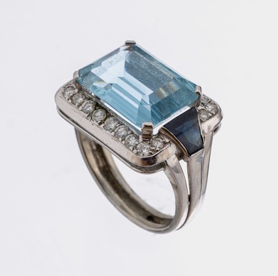 Image 26854080 - 14 kt Gold Aquamarin-Saphir-Brillant-Ring, WG 585/000, facett. Aquamarin im Emerald Cut ...