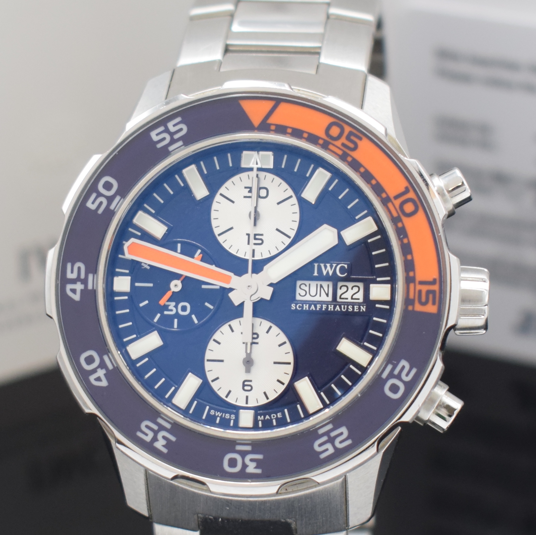 Detail a: IWC Aquatimer Herrenchronograph Referenz IW376703, Schweiz verk. lt. beil. Pap. 07/2011, Automatik, Edelstahl inkl. orig. Gliederband mit Faltschl., ...