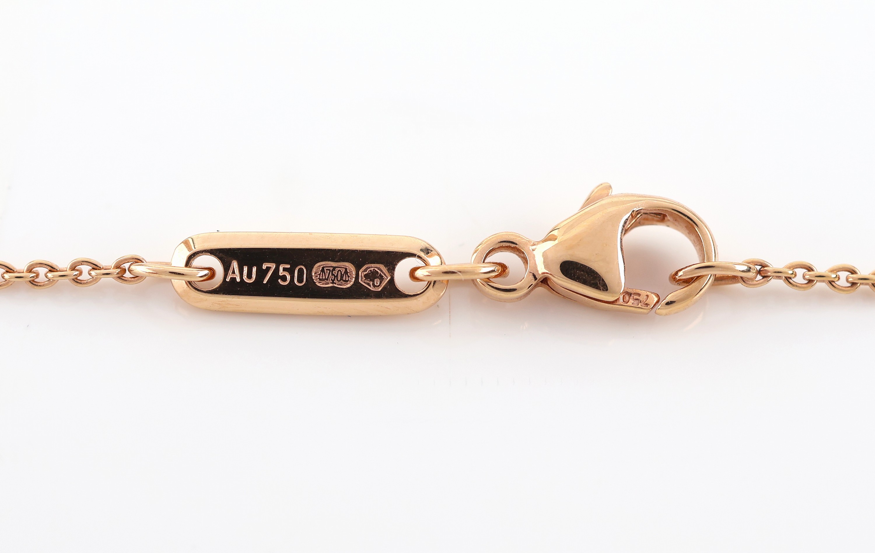 Detail d: 18 kt Gold CHOPARD Collier, RoseG/WG 750/000, verschlungene Ringe, sign., L. ca. 40.5 cm, ca. 6.4 g