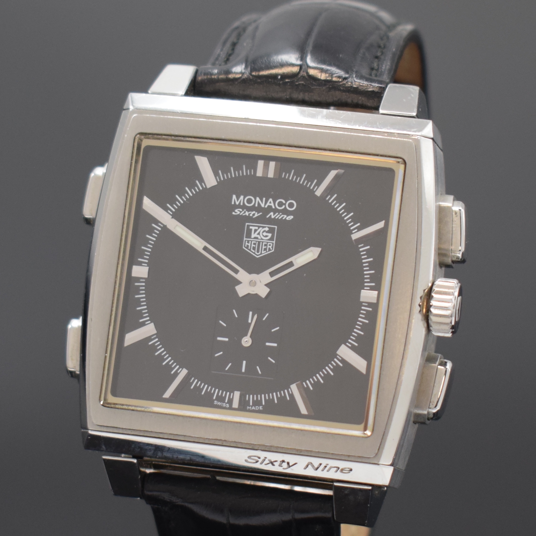 Detail a: TAG HEUER Monaco Sixty Nine Herrenchronograph mit 2 Werken Referenz CW9110-0, Schweiz um 2000, Handaufzug, Edelstahlgeh. m. Wende- Mechanismus, orig. ...
