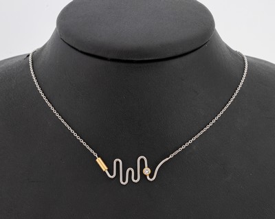 Image Platin Brillant-Collier, Pt 950/000 und GG,wellenf. Mittelteil mit einem in GG ...