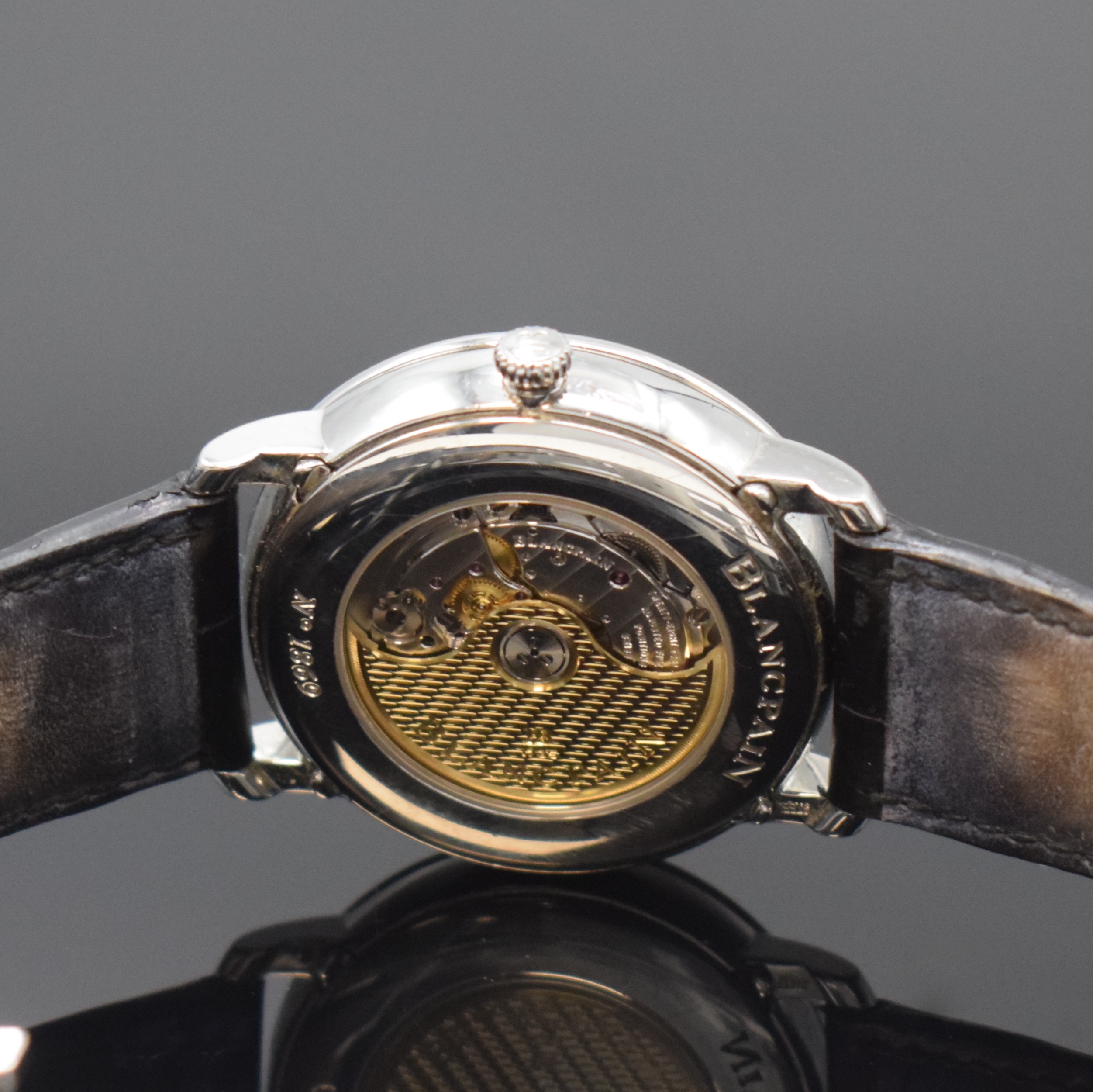 Detail d: BLANCPAIN Villeret Quantieme Complet Herrenarmbanduhr mit Vollkalender in Stahl, Schweiz um 2020, Automatik, beids. vergl. Geh., orig. Lederband (zu ...