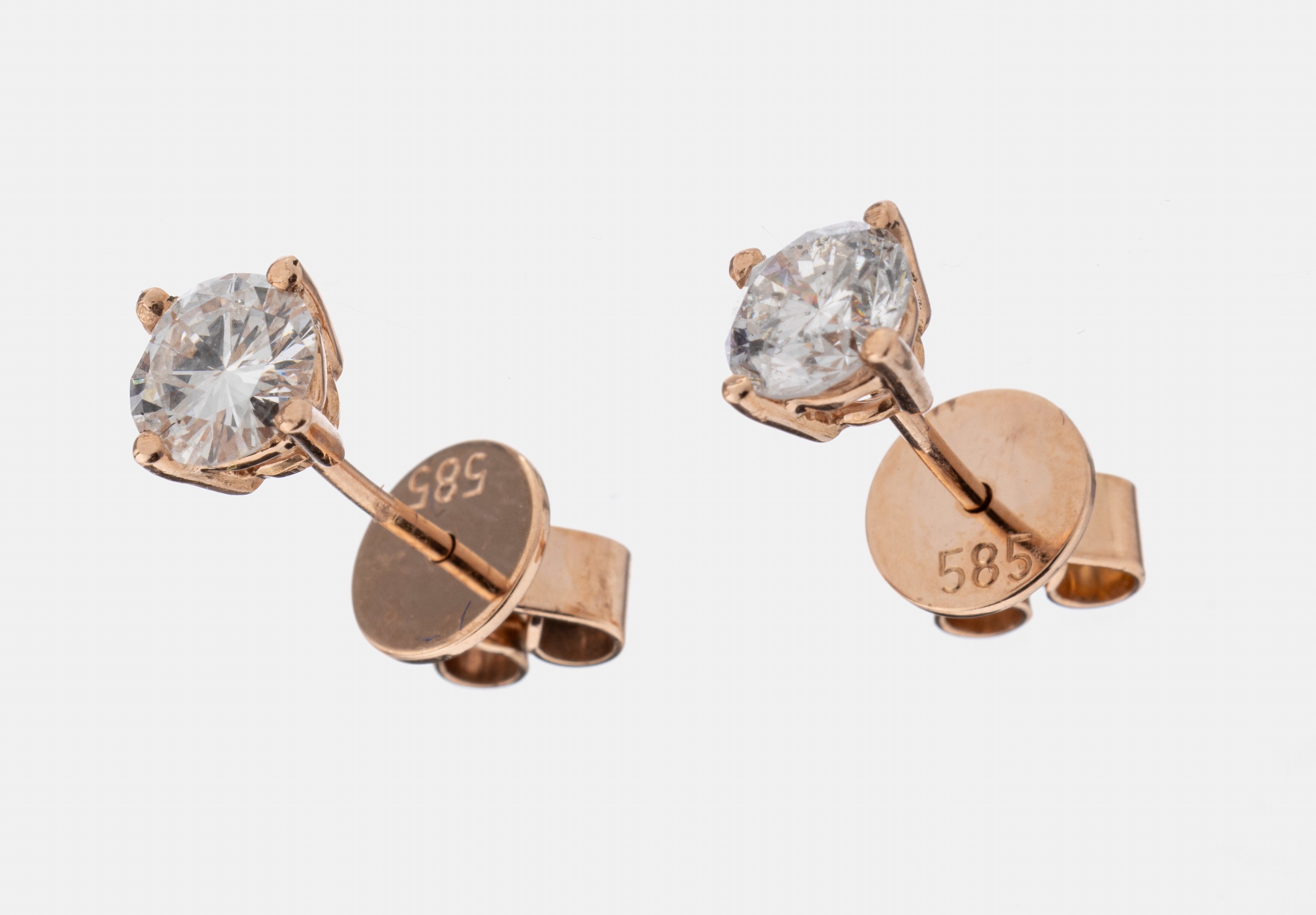 Paar 14 kt Gold Brillant-Ohrstecker, RG 585/000, 2 Brillanten zus. ca. 1.12 ct Weiß/p