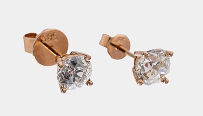 Image 26855240 - Paar 14 kt Gold Diamant-Ohrstecker, RG 585/000, 2 Altschliffdiamanten zus. ca. 1.90 ct ...