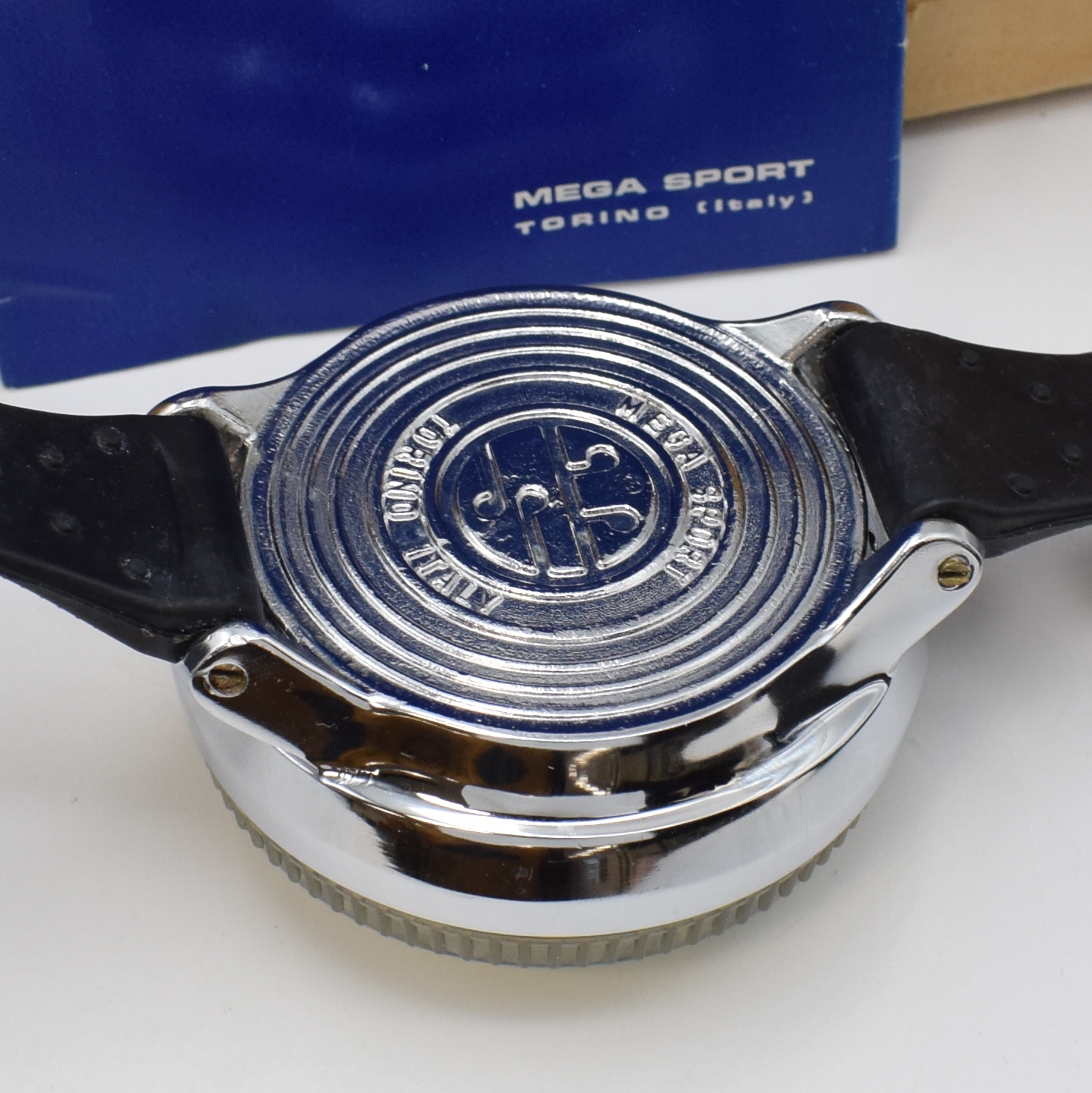 Detail c: Konvolut: 2 Armband-Tiefenmesser, Frankreich/Italien um 1950/60, 1 x Mega Sport Torino Italy, verchromtes Geh. an Kautschukband, cremefarb. Zifferbl. ...