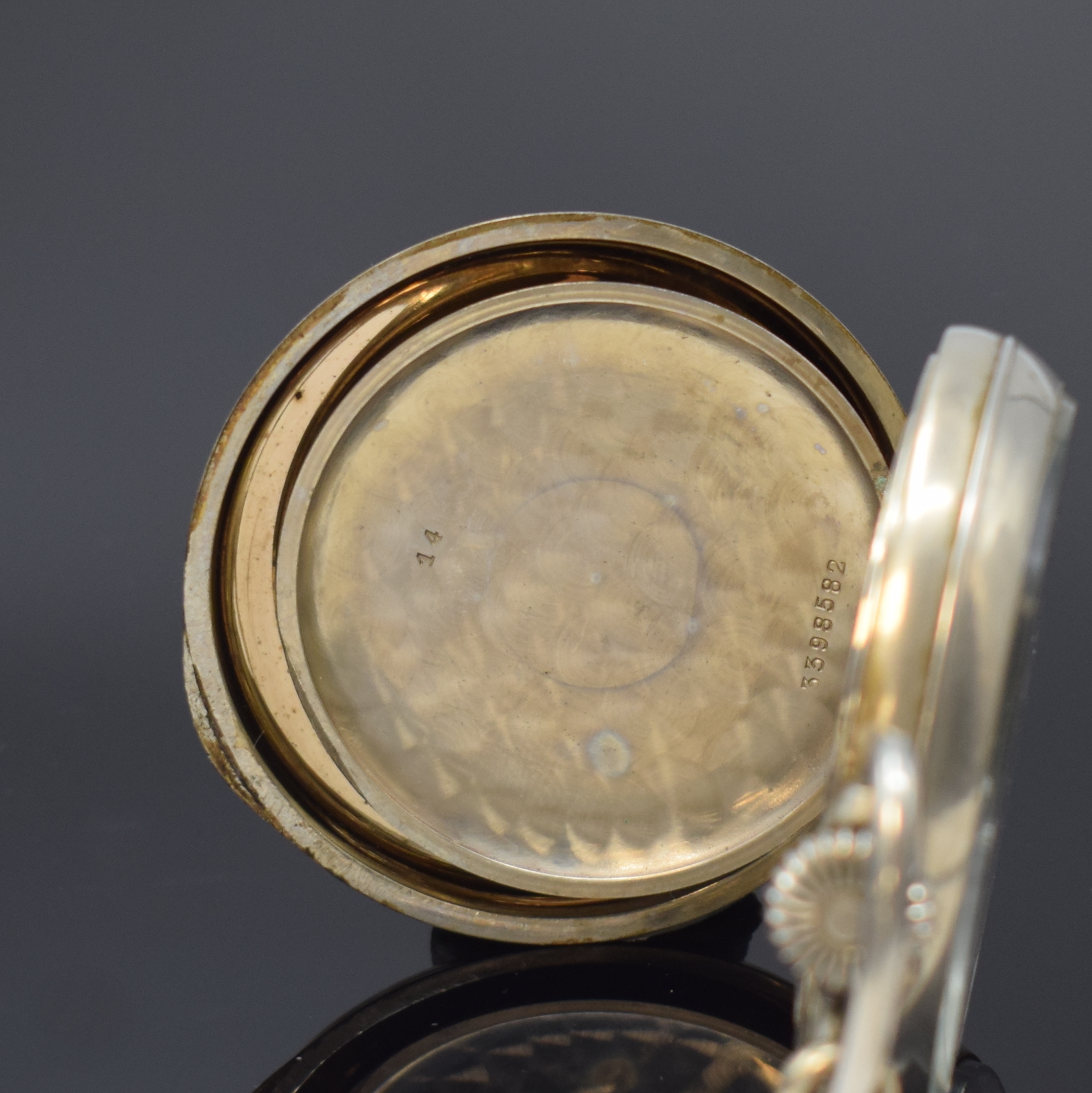 Detail d: LONGINES große, seltene offene Taschenuhr mit Zentralsekunde und ausgeschriebener Minuterie, Schweiz um 1916, glattes Nickelgeh. an Nickel-Kette, ...