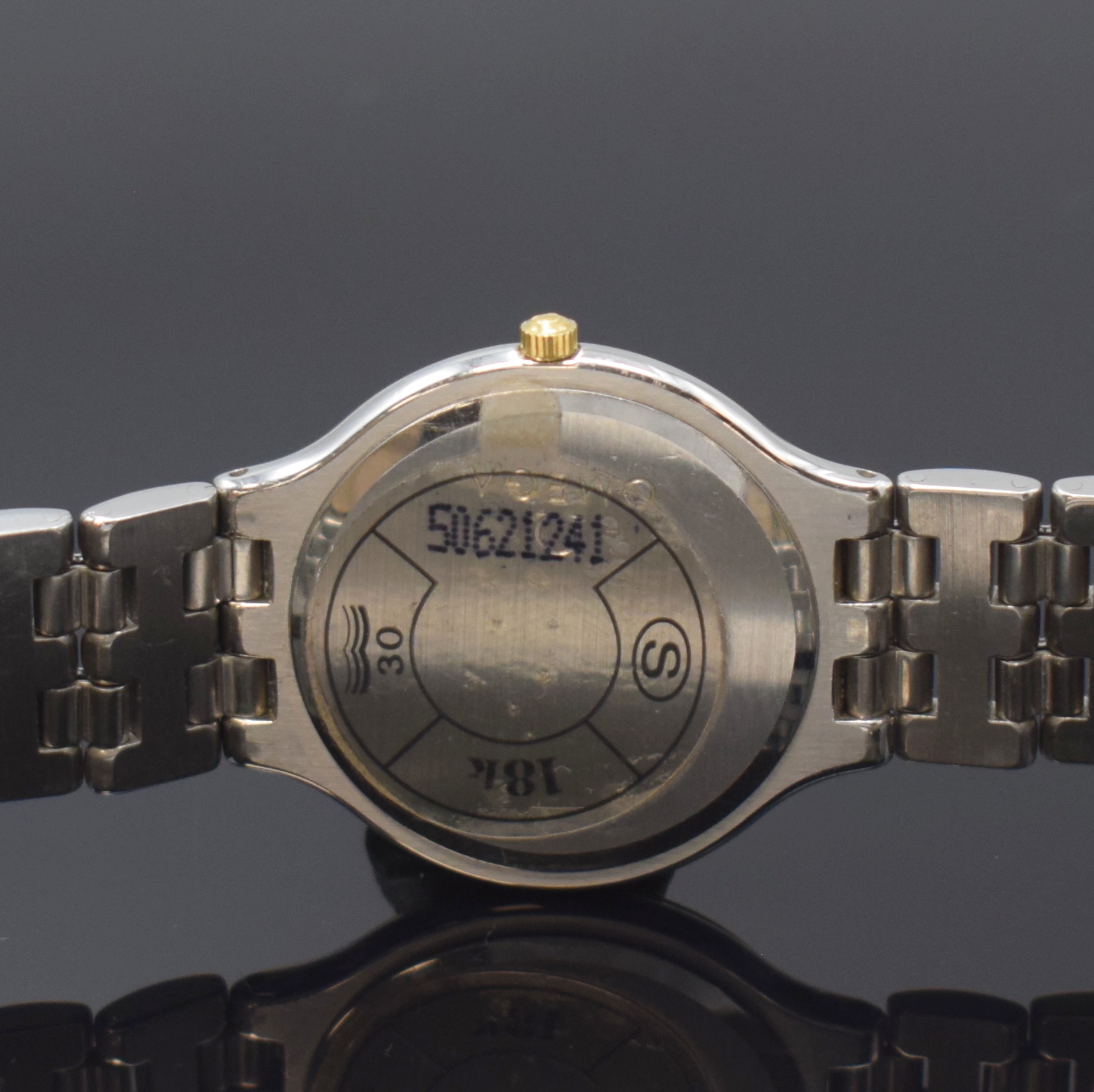 Detail c: OMEGA De Ville Armbanduhr in Stahl/Gold Referenz 196.0316, Schweiz um 2000, quarz, Boden aufgedr., orig. Gliederband m. Faltschl., weißes Zifferbl. ...