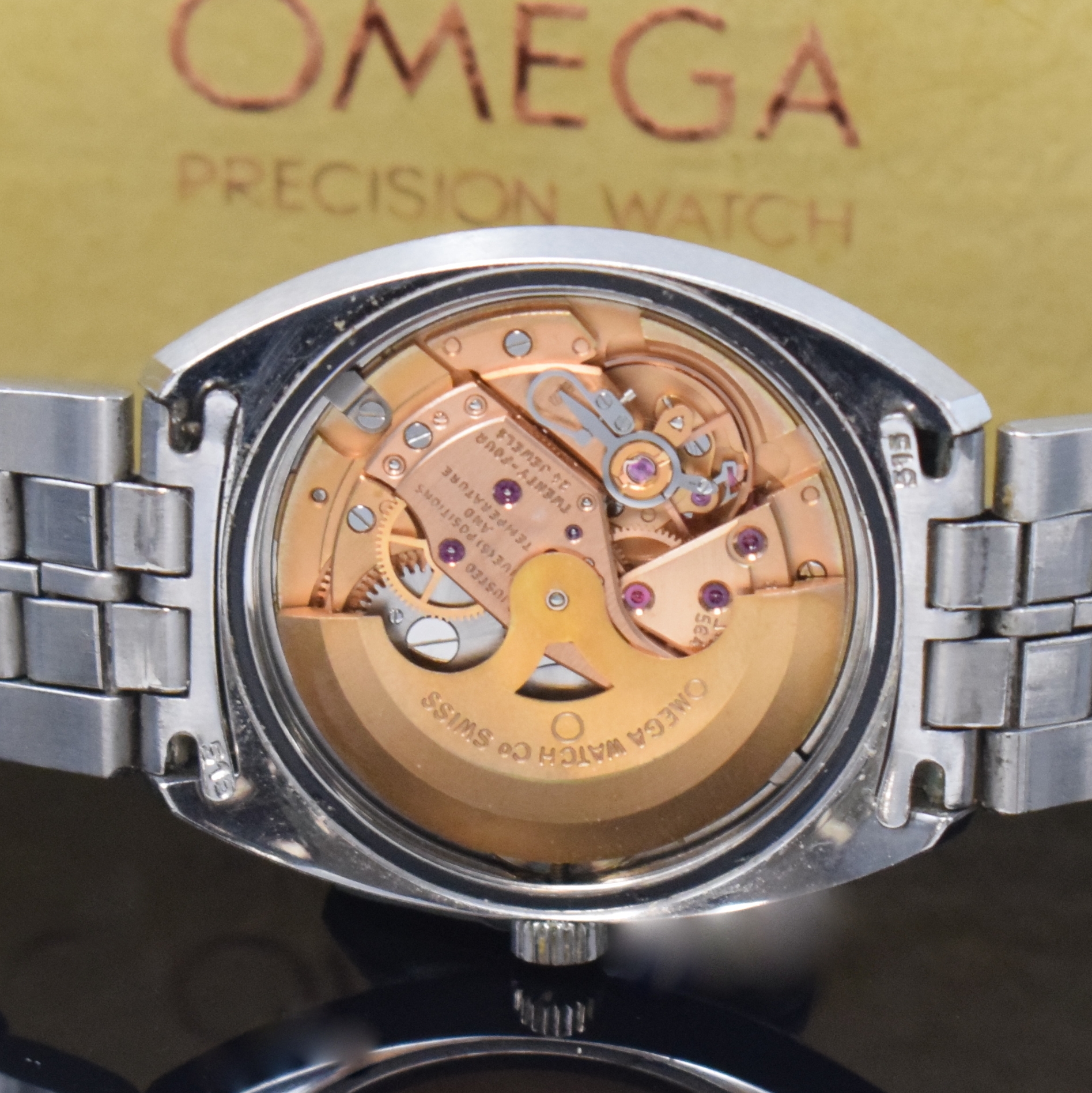 Detail f: OMEGA Constellation Chronometer Armbanduhr in Stahl Referenz 168.017, Schweiz um 1969, Automatik, Boden m. Sternwarte verschr., orig. Gliederband m. ...
