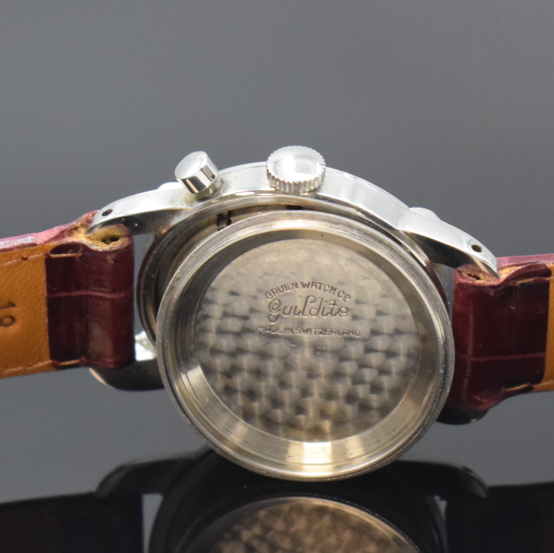 Detail e: GRUEN Precision Chrono-Timer seltener Eindrücker-Schaltradchronograph in Stahl, Handaufzug, Schweiz um 1955, Boden verschr., silb. orig. Zifferbl. ...