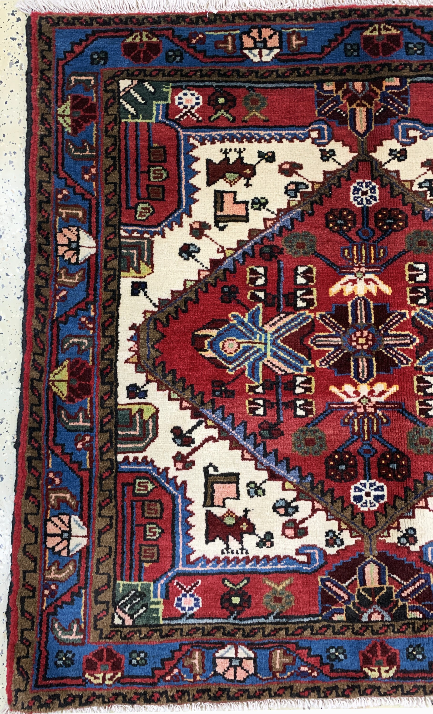 Detail b: Tuyserkan, Persien, Mitte 20.Jhd, Wolle aufBaumwolle, ca. 130 x 125 cm, EHZ: 2