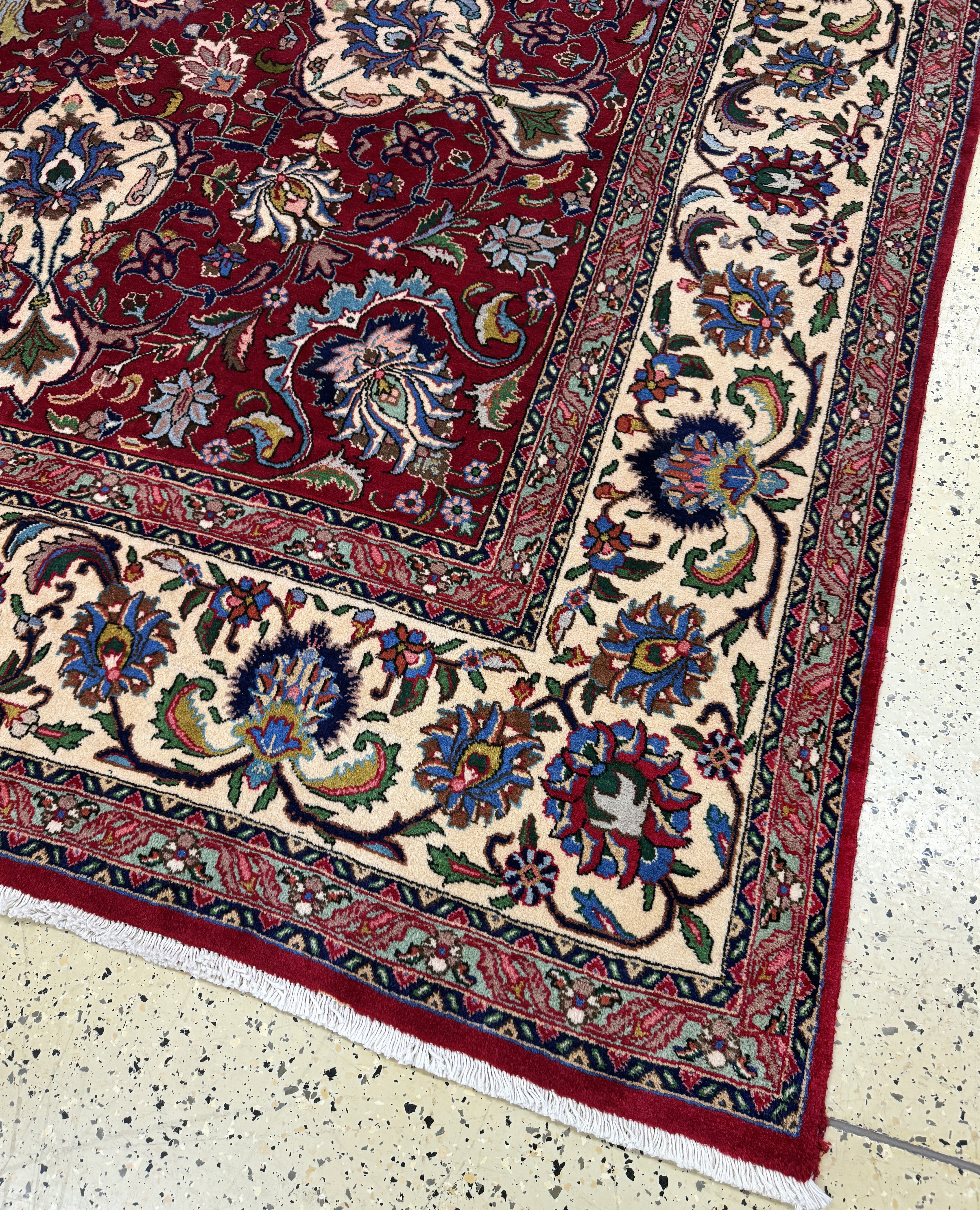 Detail a: Täbriz alt, Persien, Mitte 20.Jhd, Wolle auf Baumwolle, ca. 404 x 288 cm, EHZ: 2