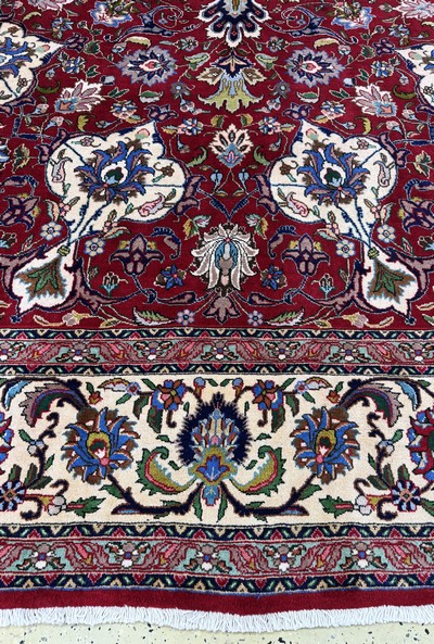 26857049b - Täbriz alt, Persien, Mitte 20.Jhd, Wolle auf Baumwolle, ca. 404 x 288 cm, EHZ: 2 ...