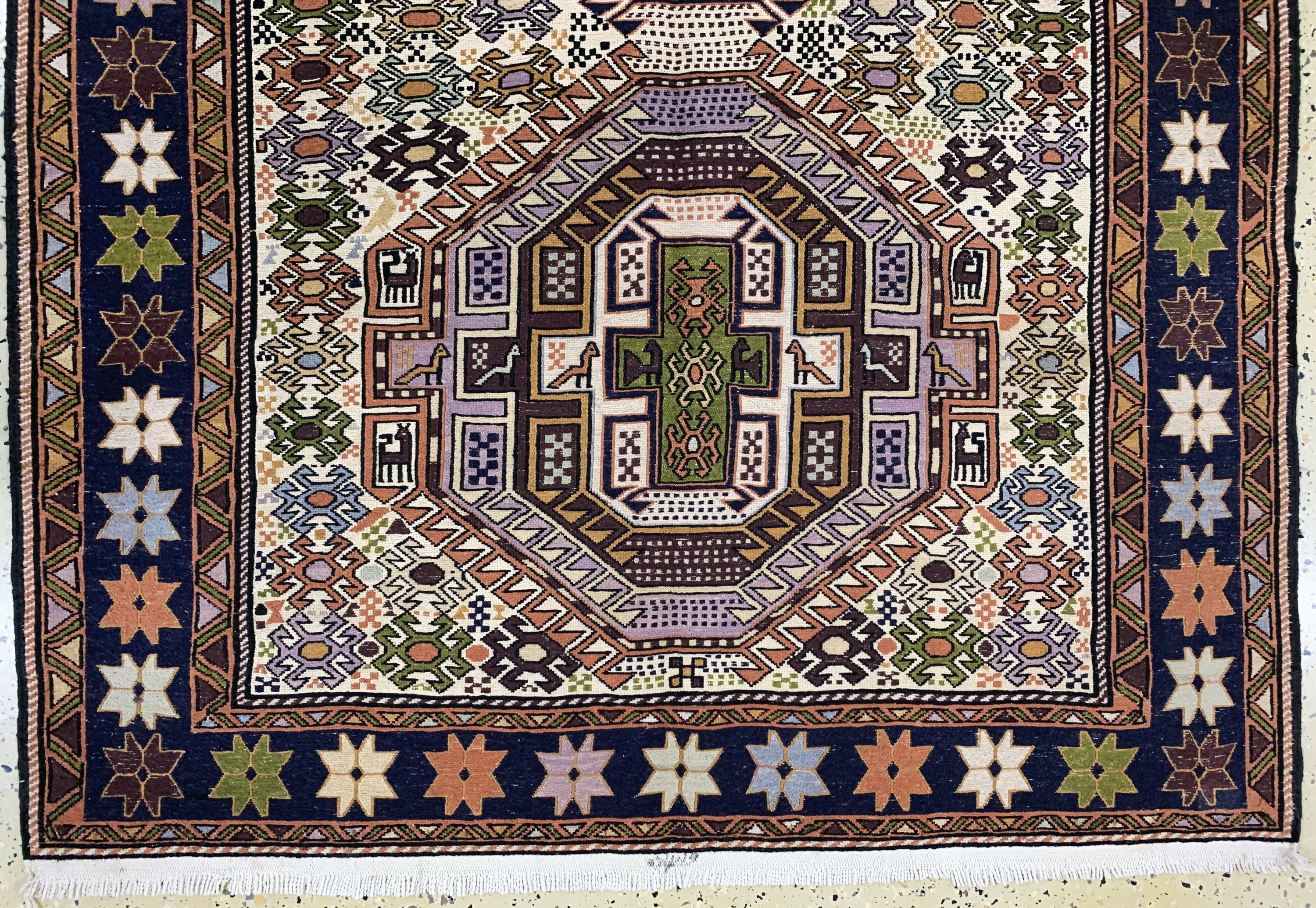 Detail c: Sumakh, Azerbaijan, Ende 20.Jhd, Wolle auf Baumwolle, ca. 200 x 128 cm, EHZ: 1-2