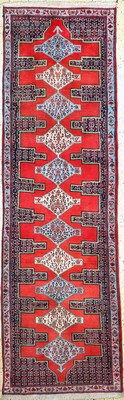 Image Senneh Kork fein, Persien, Neuwertig, Korkwolle, ca. 303 x 91 cm Schätzpreis: 990, ...