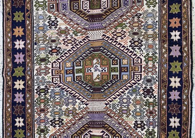 26857157b - Sumakh, Azerbaijan, Ende 20.Jhd, Wolle auf Baumwolle, ca. 200 x 128 cm, EHZ: 1-2