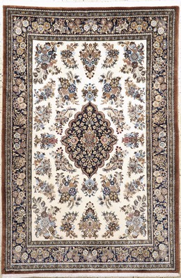Image Ghom Kork, Persien, Ende 20.Jhd, Korkwolle auf Baumwolle, ca. 202 x 135 cm, EHZ:(nahezu ...
