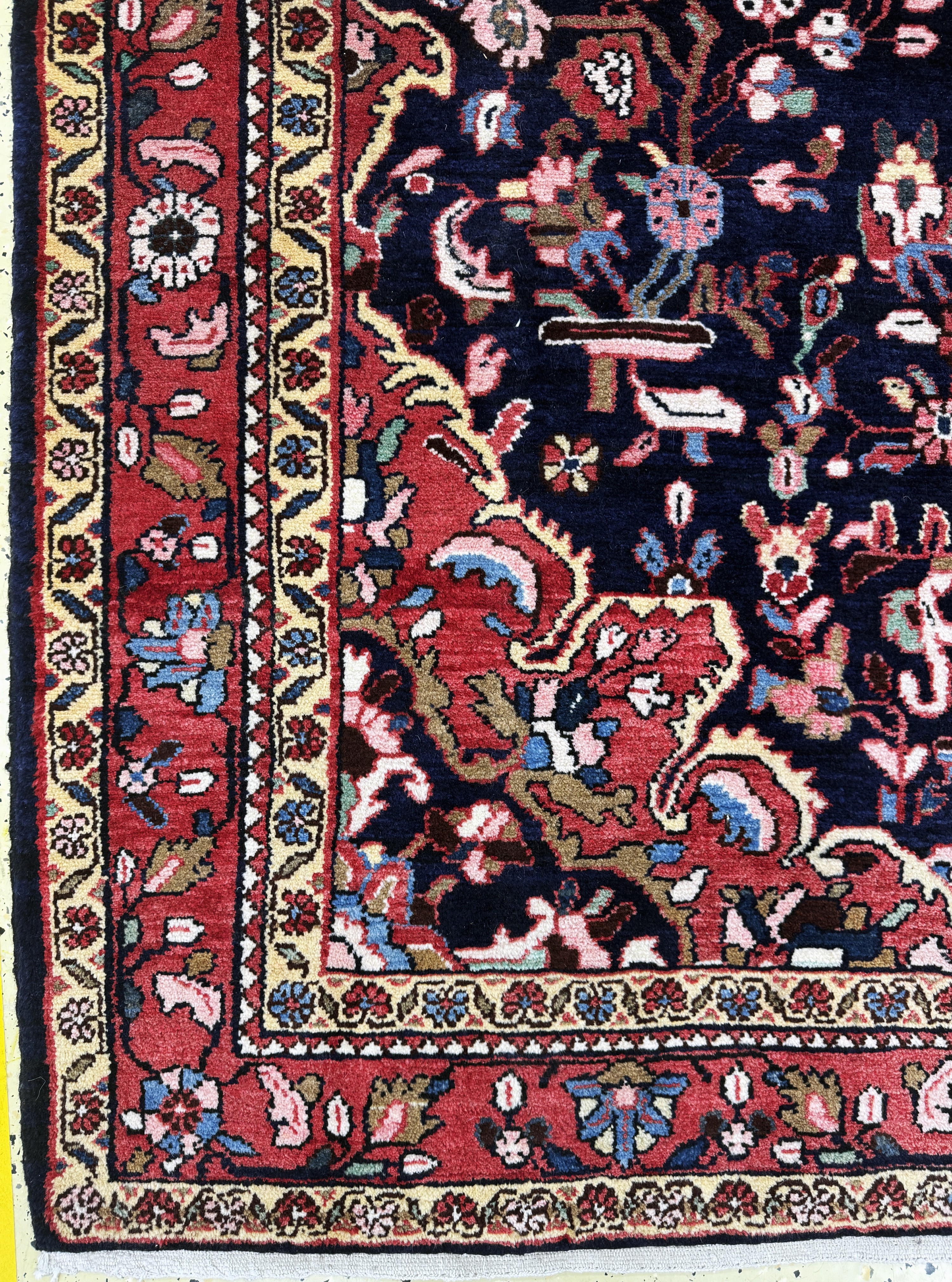 Detail b: Sarogh, Persien, Mitte 20.Jhd, Wolle auf Baumwolle, ca. 325 x 167 cm, EHZ: 1-2