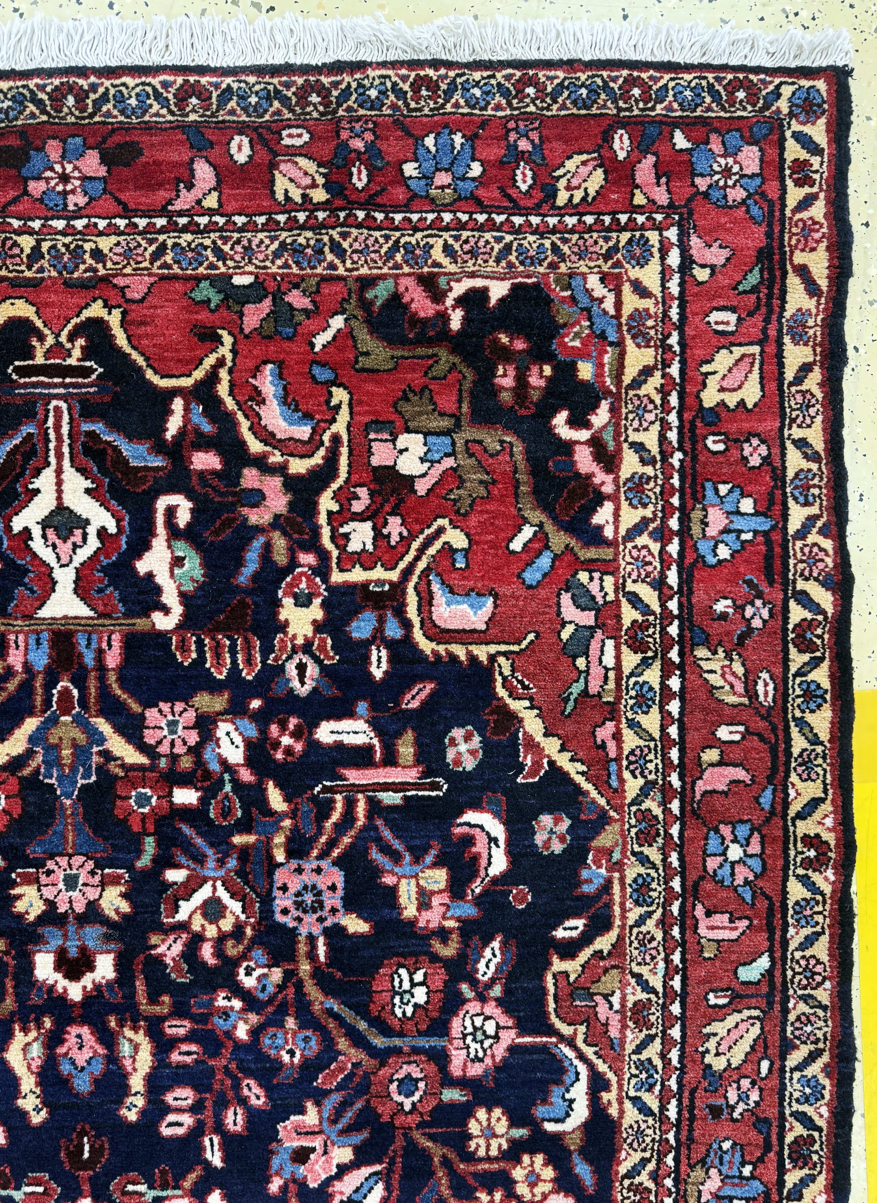 Detail e: Sarogh, Persien, Mitte 20.Jhd, Wolle auf Baumwolle, ca. 325 x 167 cm, EHZ: 1-2