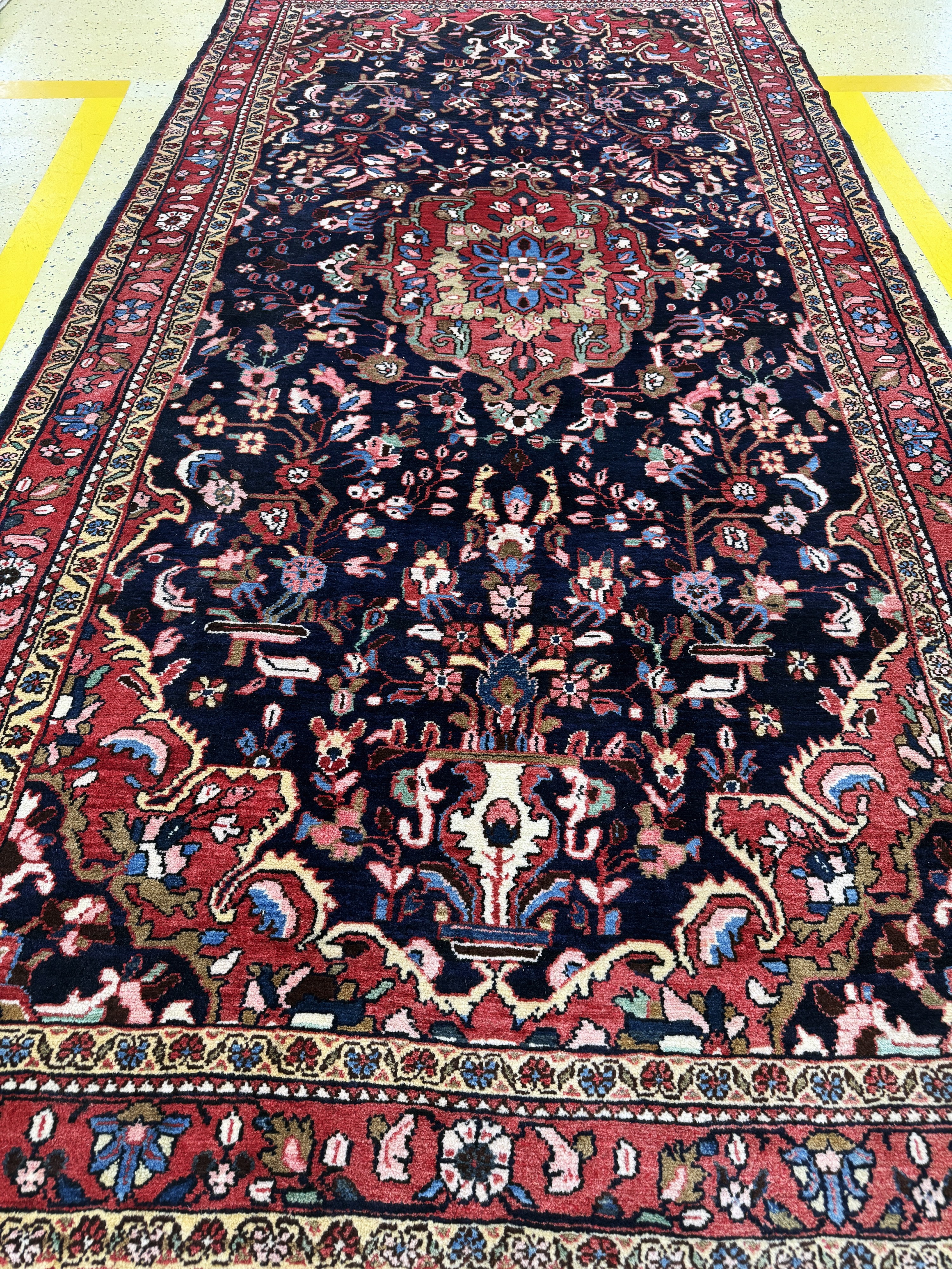 Detail f: Sarogh, Persien, Mitte 20.Jhd, Wolle auf Baumwolle, ca. 325 x 167 cm, EHZ: 1-2